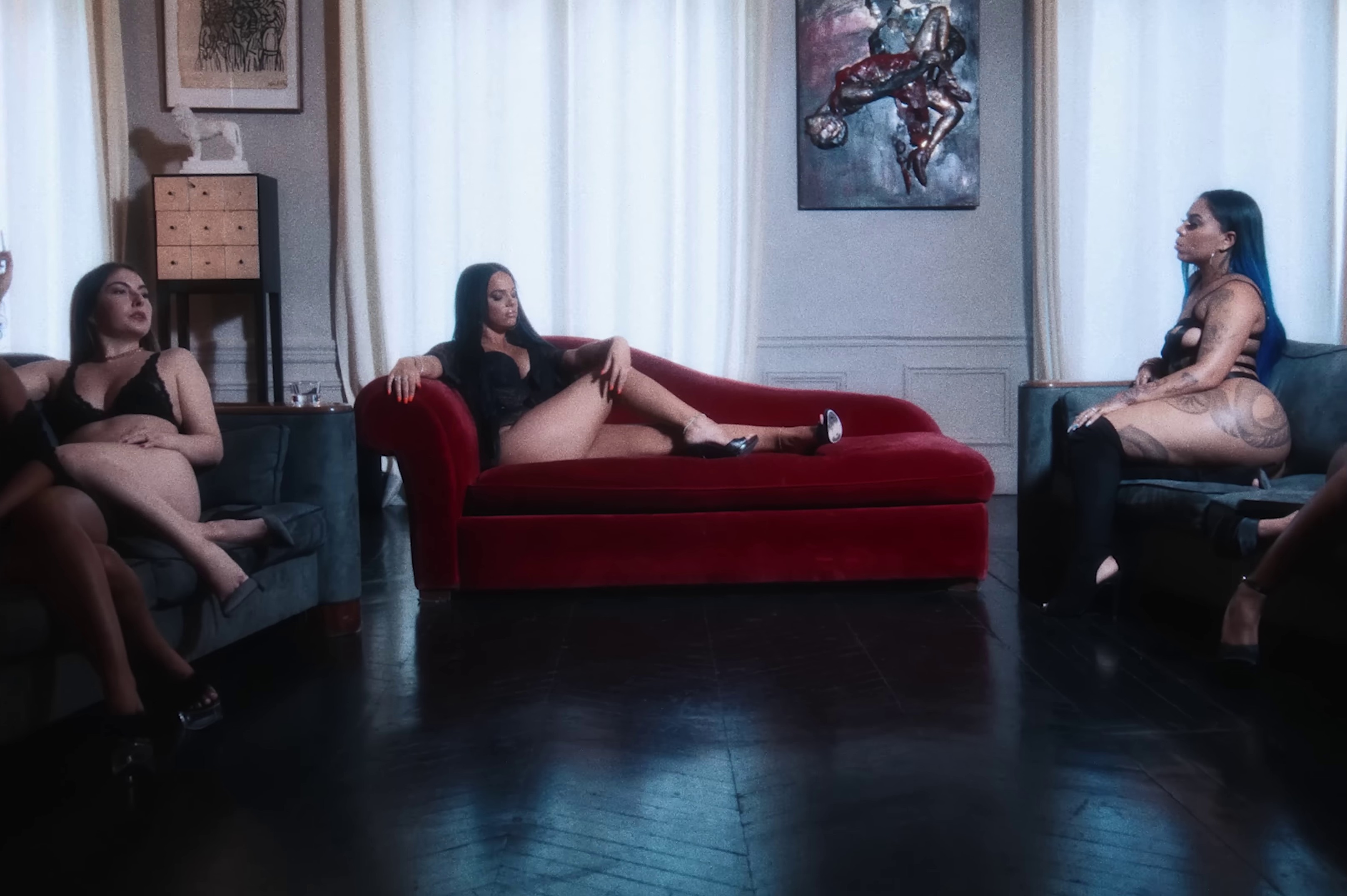 Escorte (2023) —  shot,  lighting