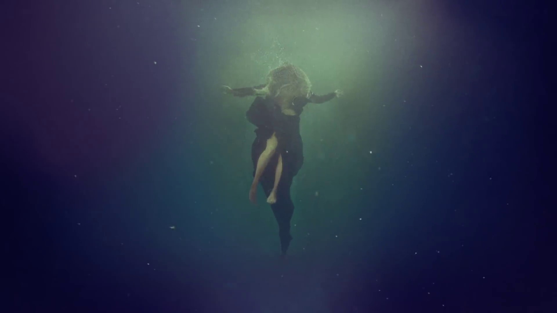 Hold Up (2016) —  shot,  lighting