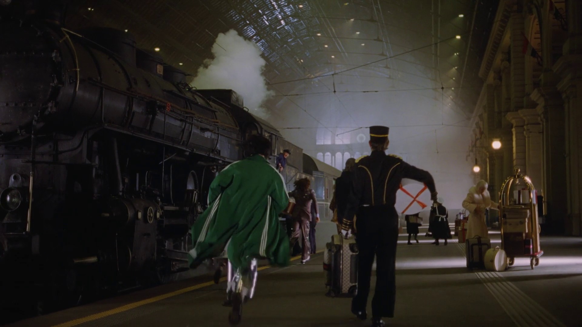 GUCCI GIFT 2023 (2023) —  shot,  lighting