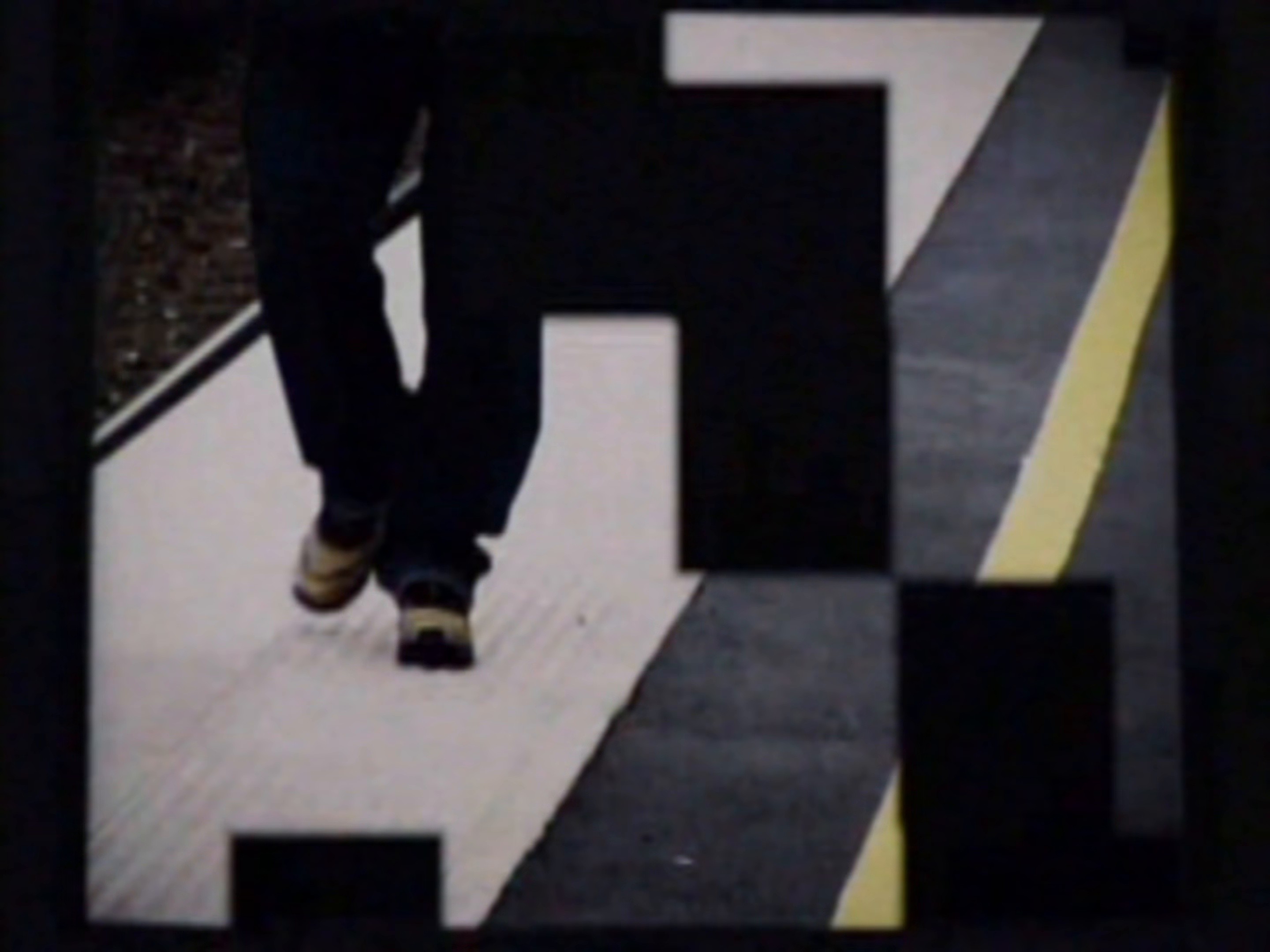 Hustleuse (2025) —  shot,  lighting