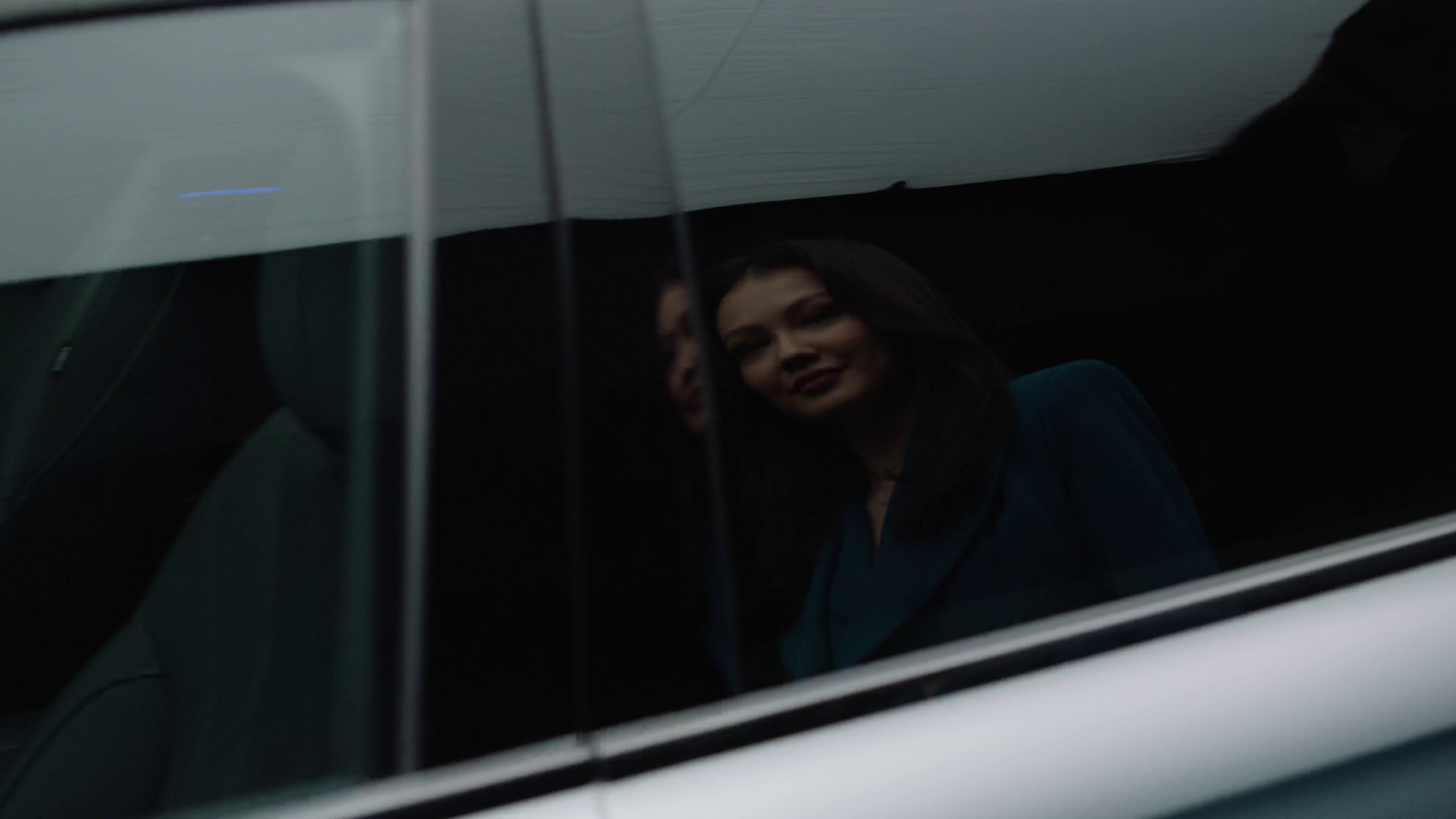 Exeed Rx (2024) —  shot,  lighting