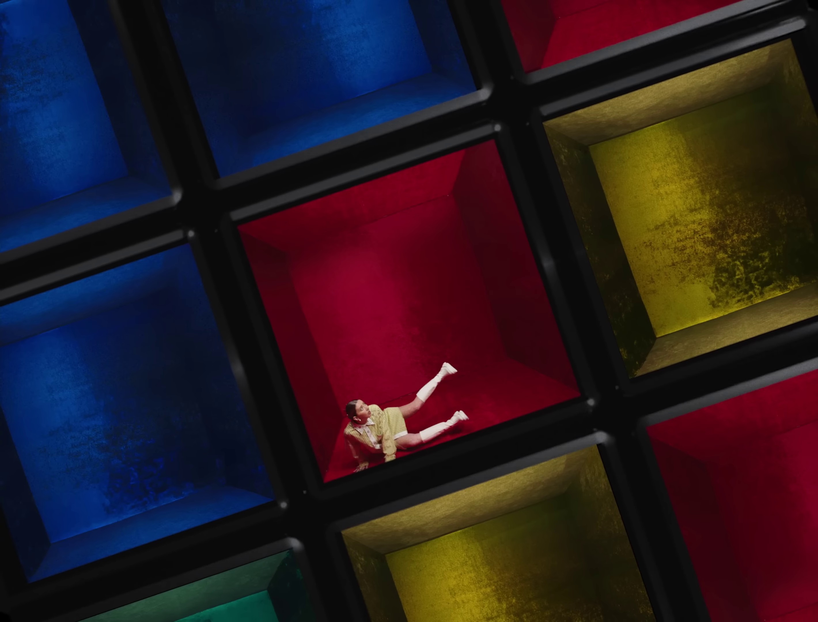 Faut que tu m'aimes (2024) —  shot,  lighting