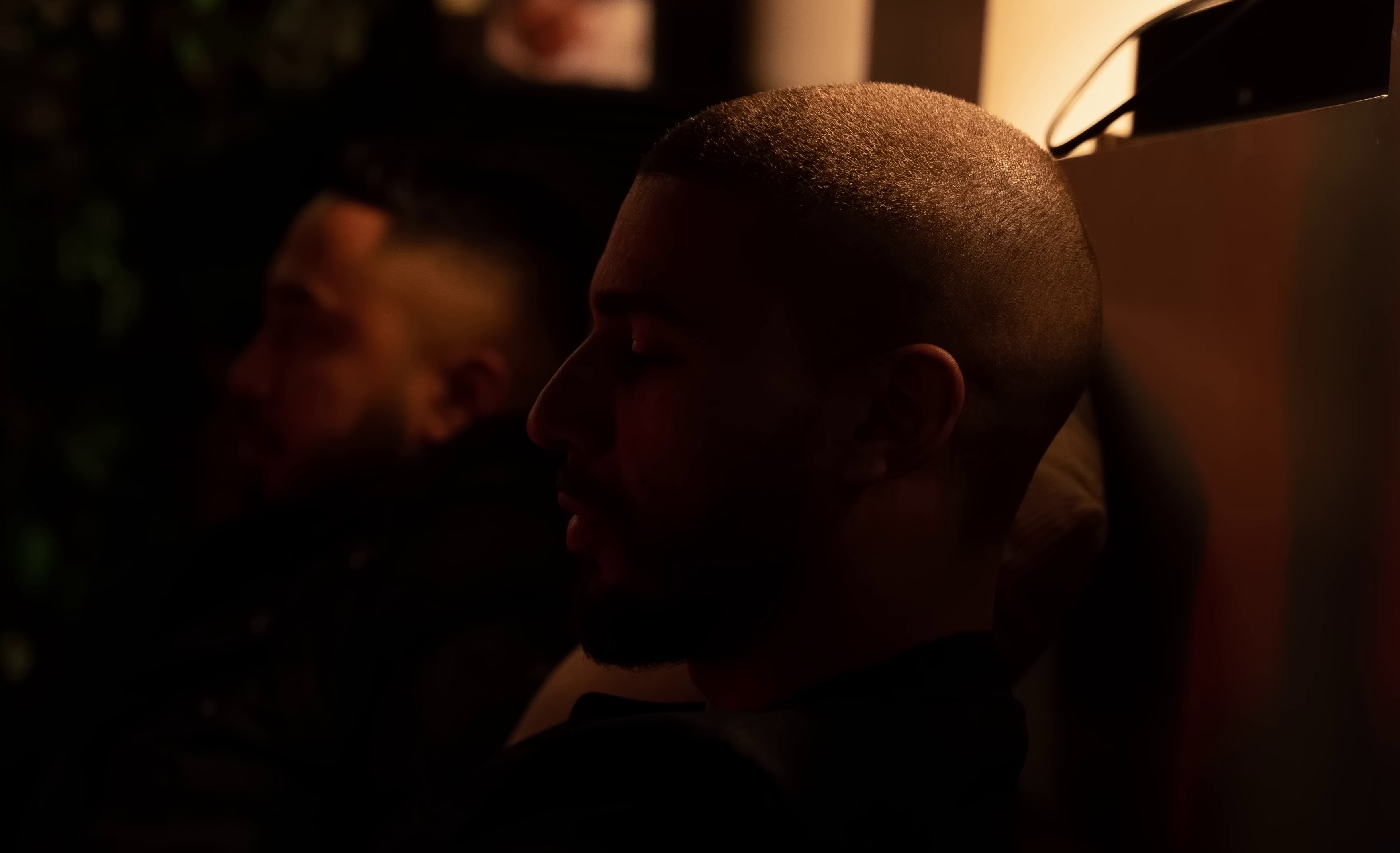 L'entraîneur (2023) —  shot,  lighting