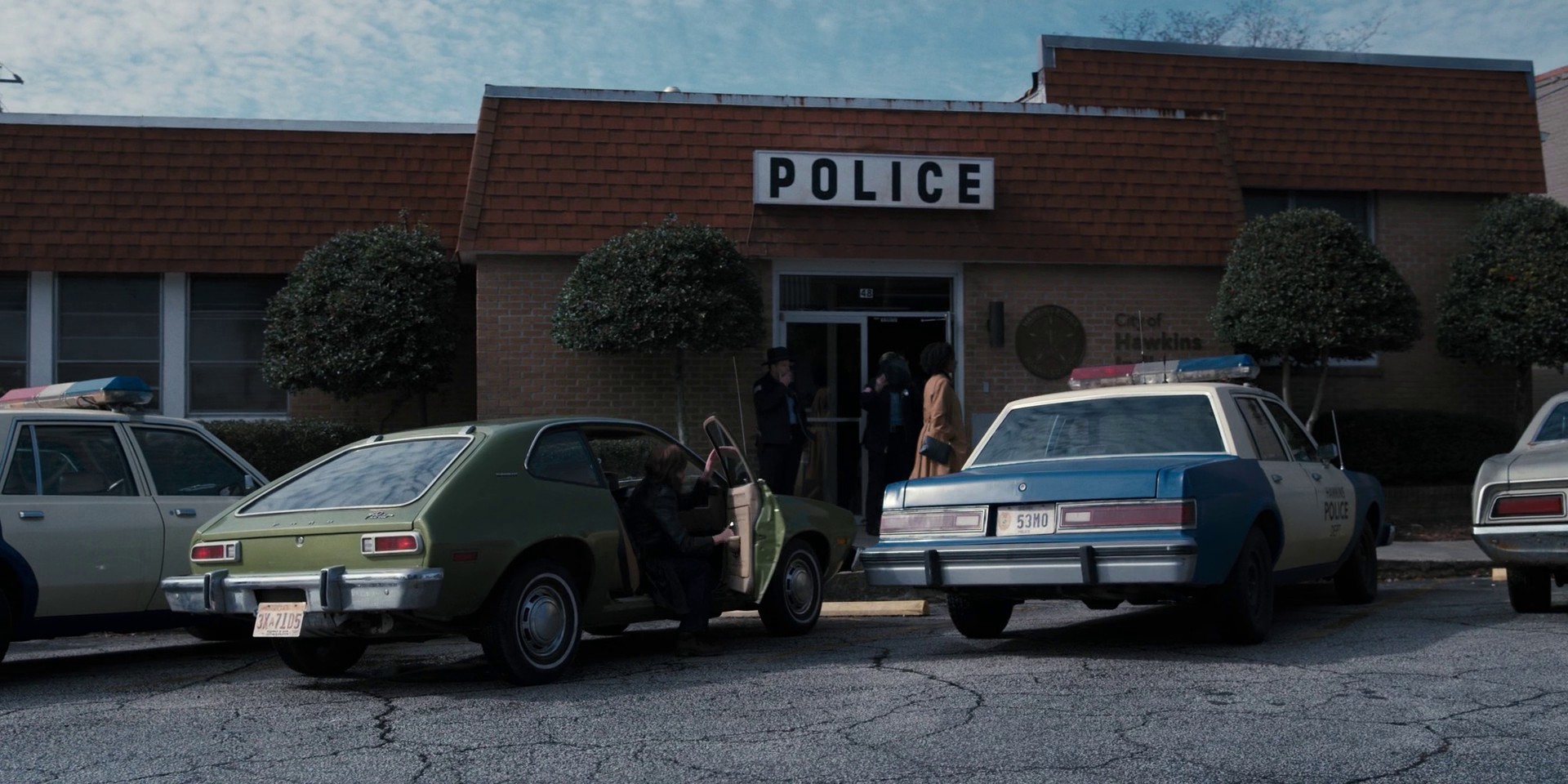 Chapter Seven: The Bathtub (2016) —  shot,  lighting