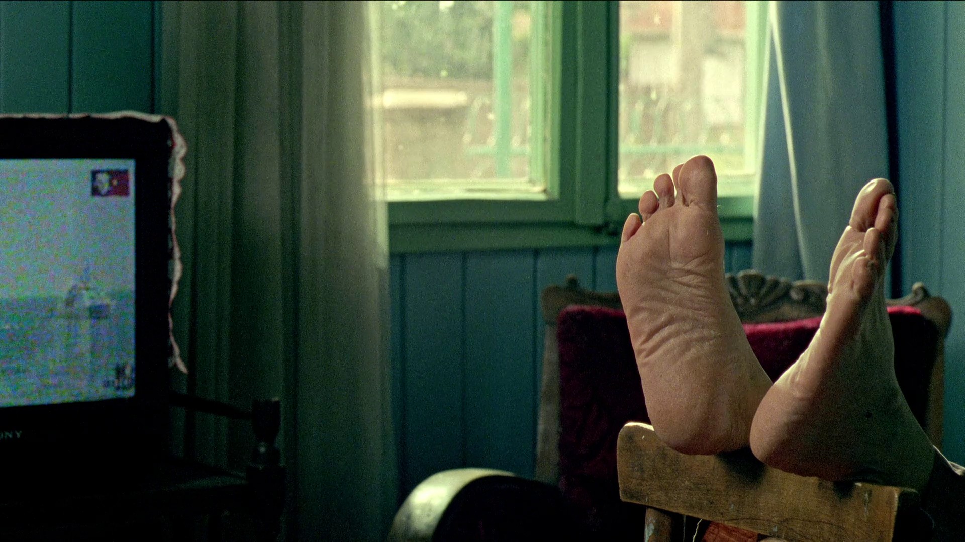 Clouds of May (1999) —  shot,  lighting