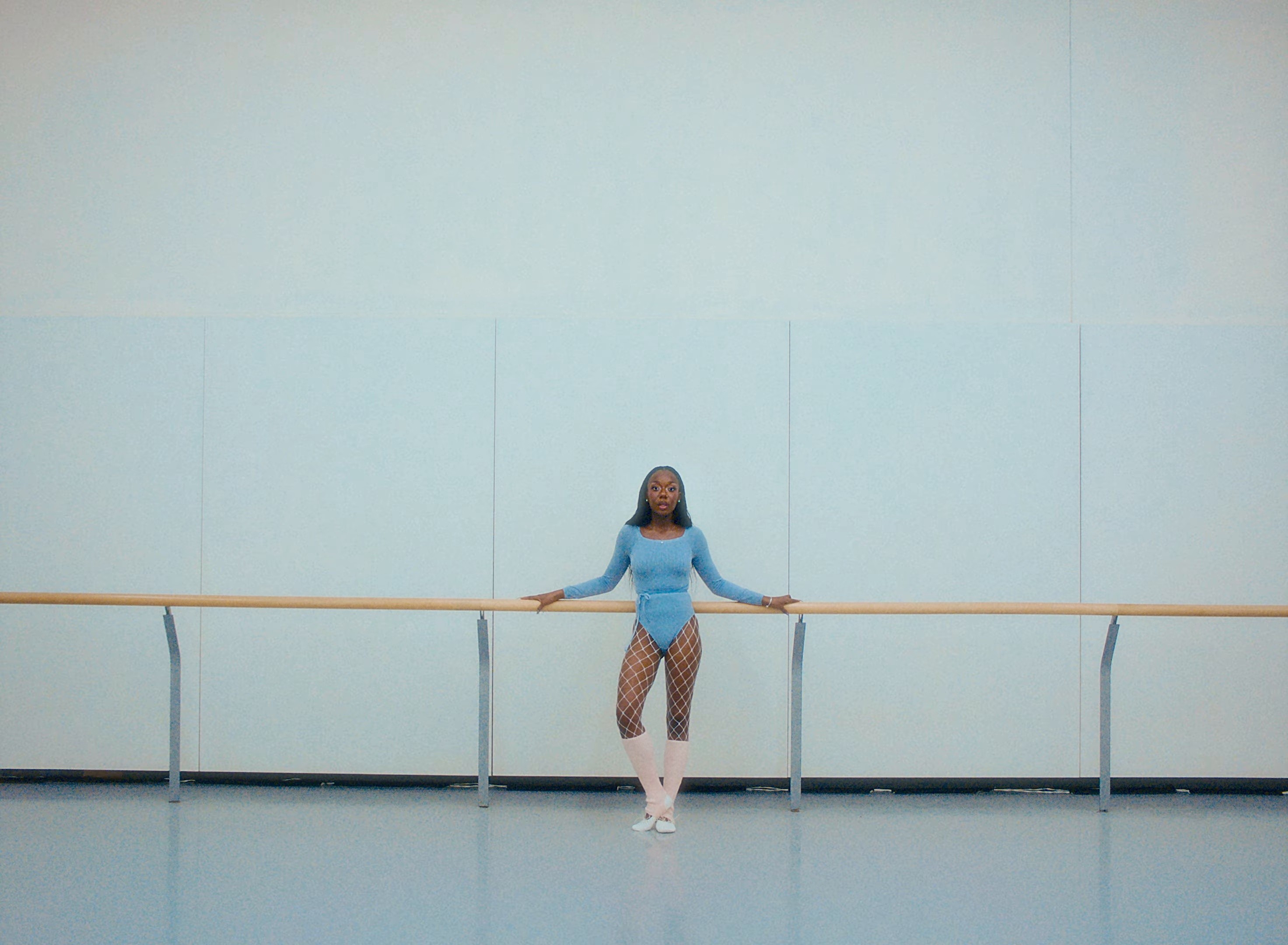 All I Wanna Do Is Party (2025) —  shot,  lighting