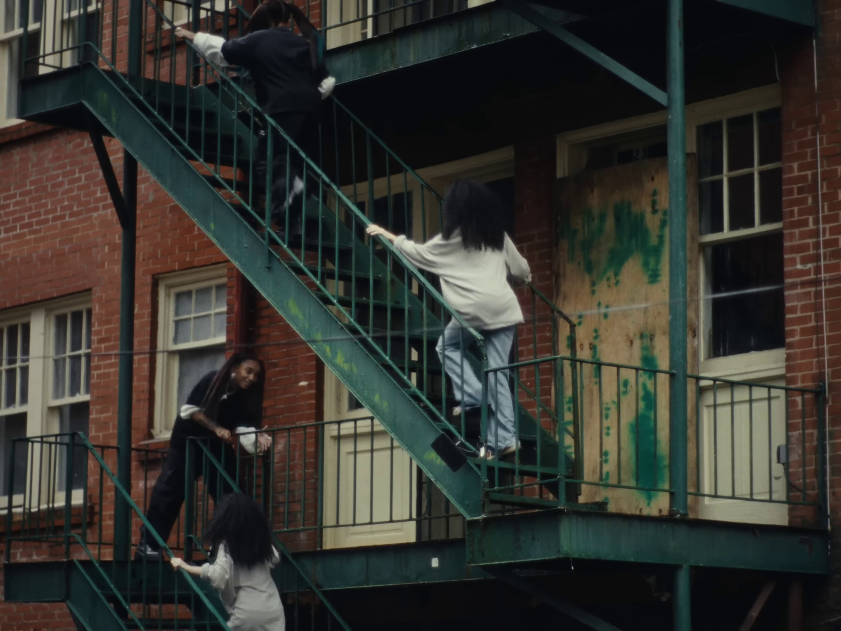 CRAYON (2024) —  shot,  lighting