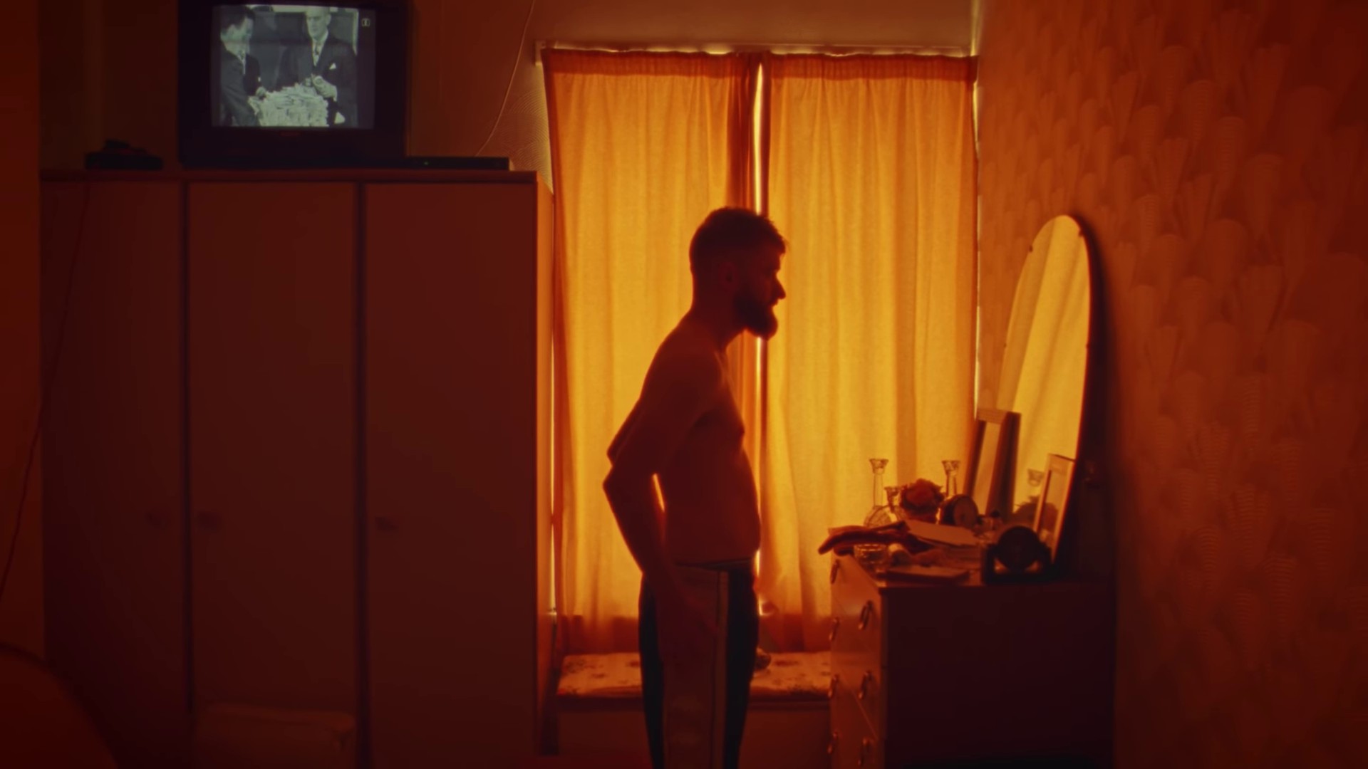 Thumbs Up (2022) —  shot,  lighting