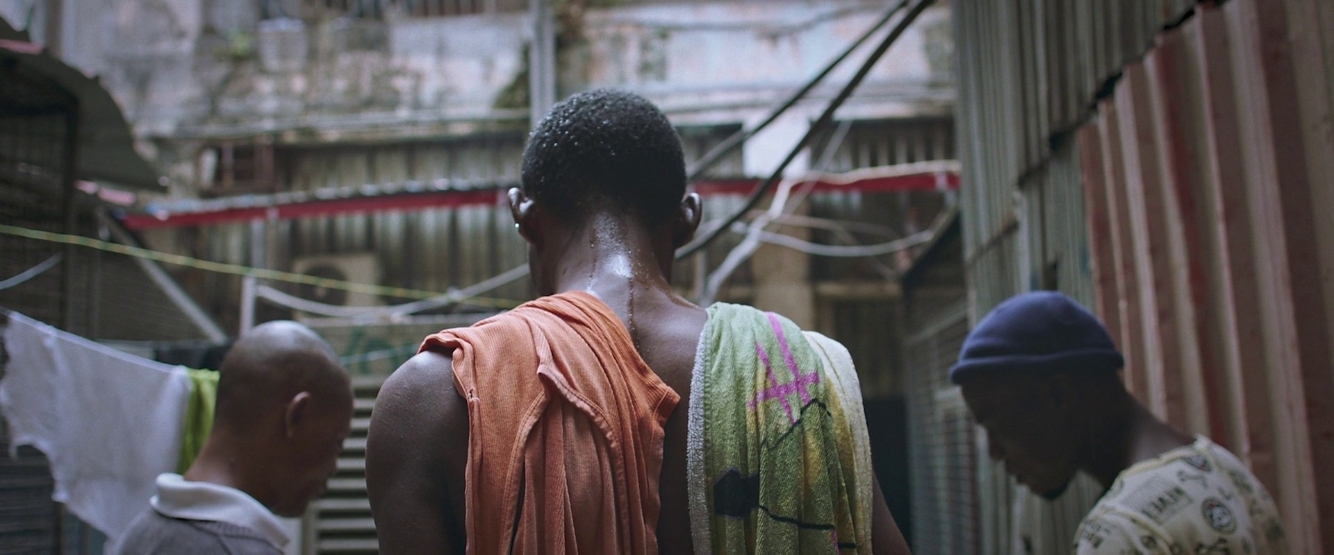 Air Conditioner (2021) —  shot,  lighting