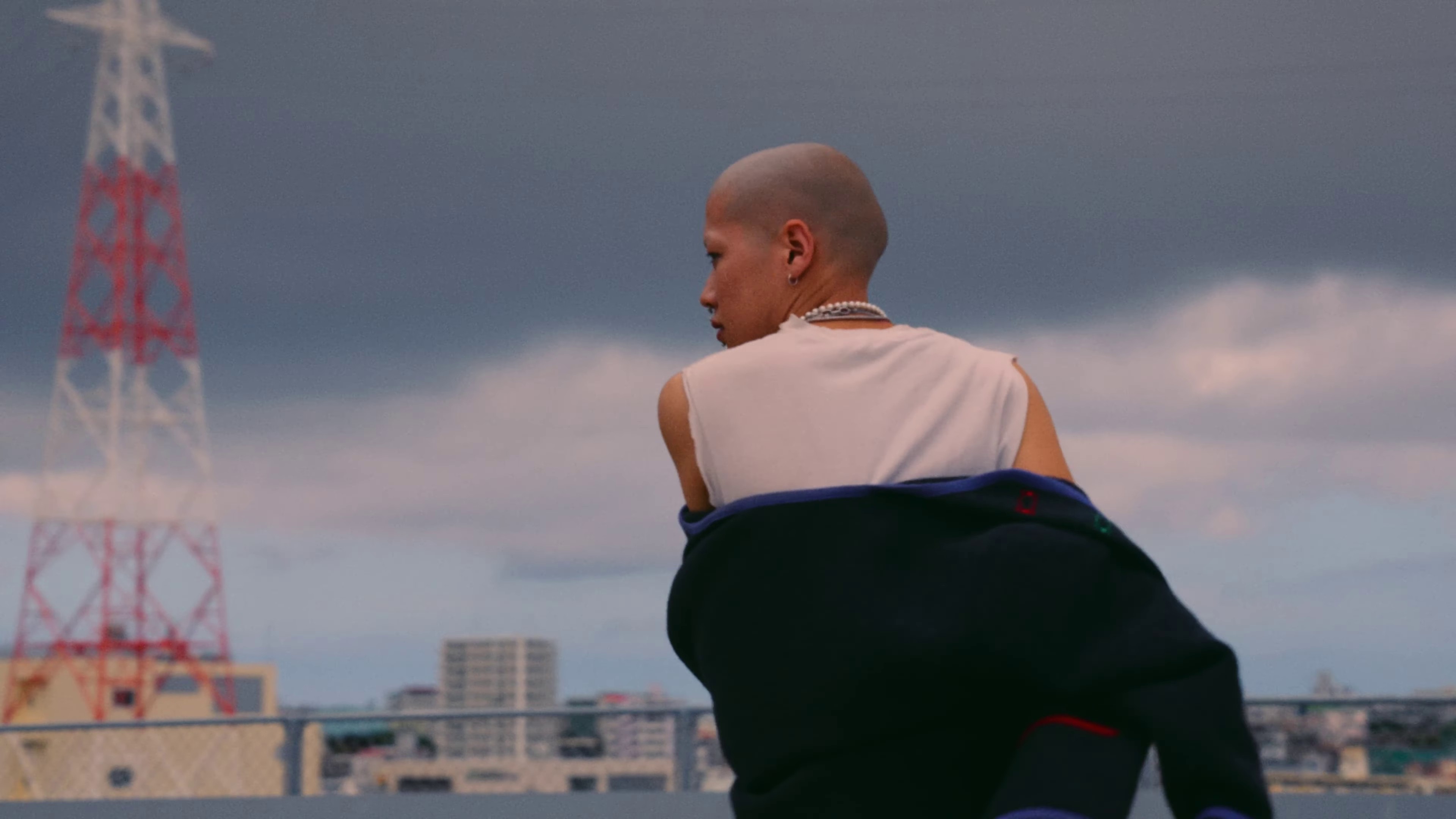 Maybe I should die with you (2023) —  shot,  lighting