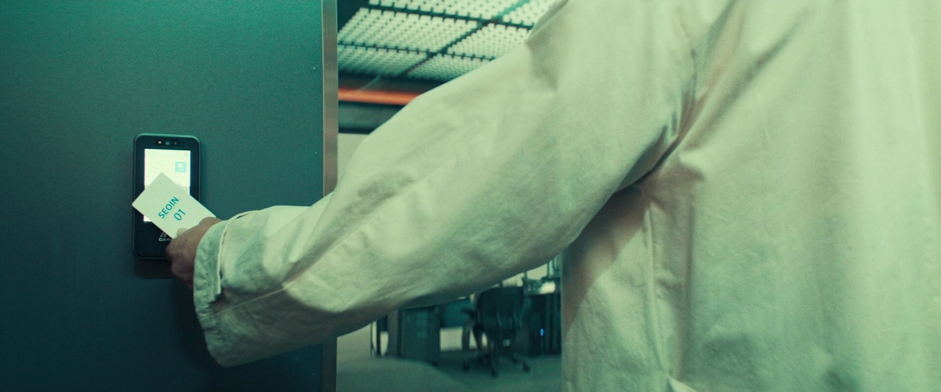 Seobok (2021) —  shot,  lighting