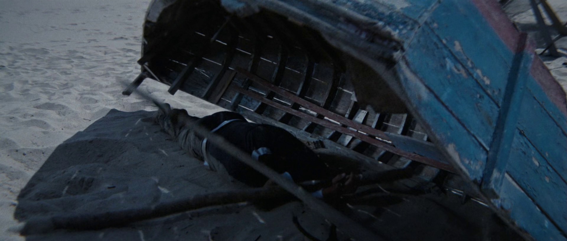 On Her Majesty's Secret Service (1969) —  shot,  lighting