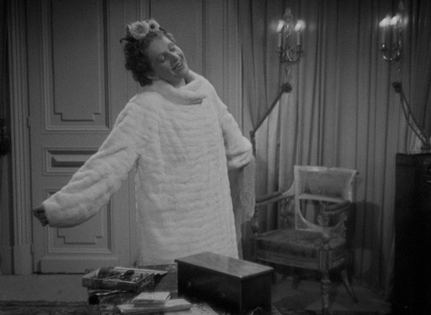 The Rules of the Game (1972) —  shot,  lighting