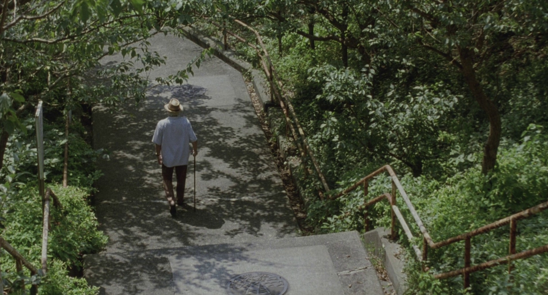 Still Walking (2010) —  shot,  lighting