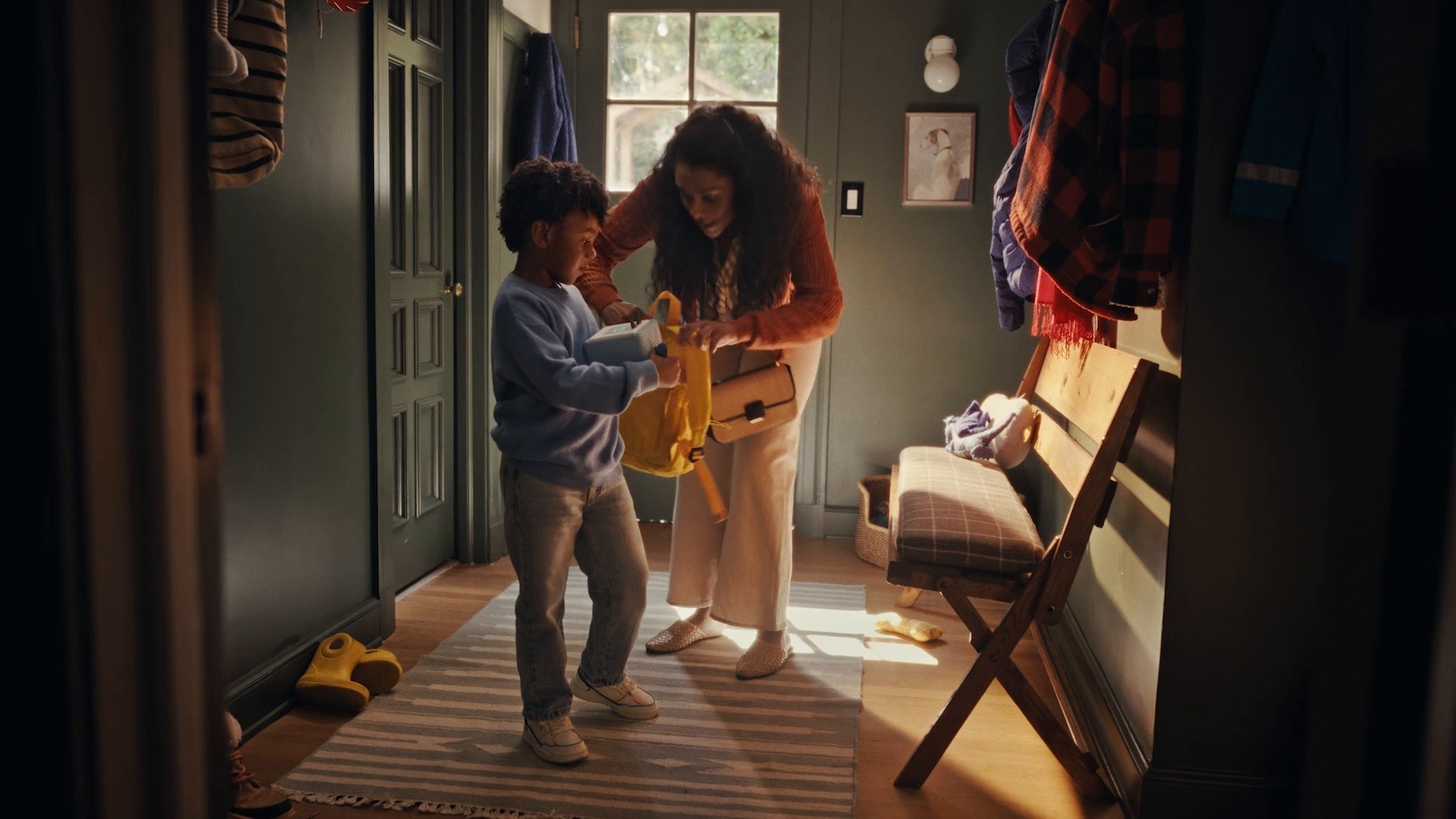 TONIES_HOLIDAY24_OLAF_WINNIE_60s_1080p_16x9_H264_DIGITAL (2024) —  shot,  lighting