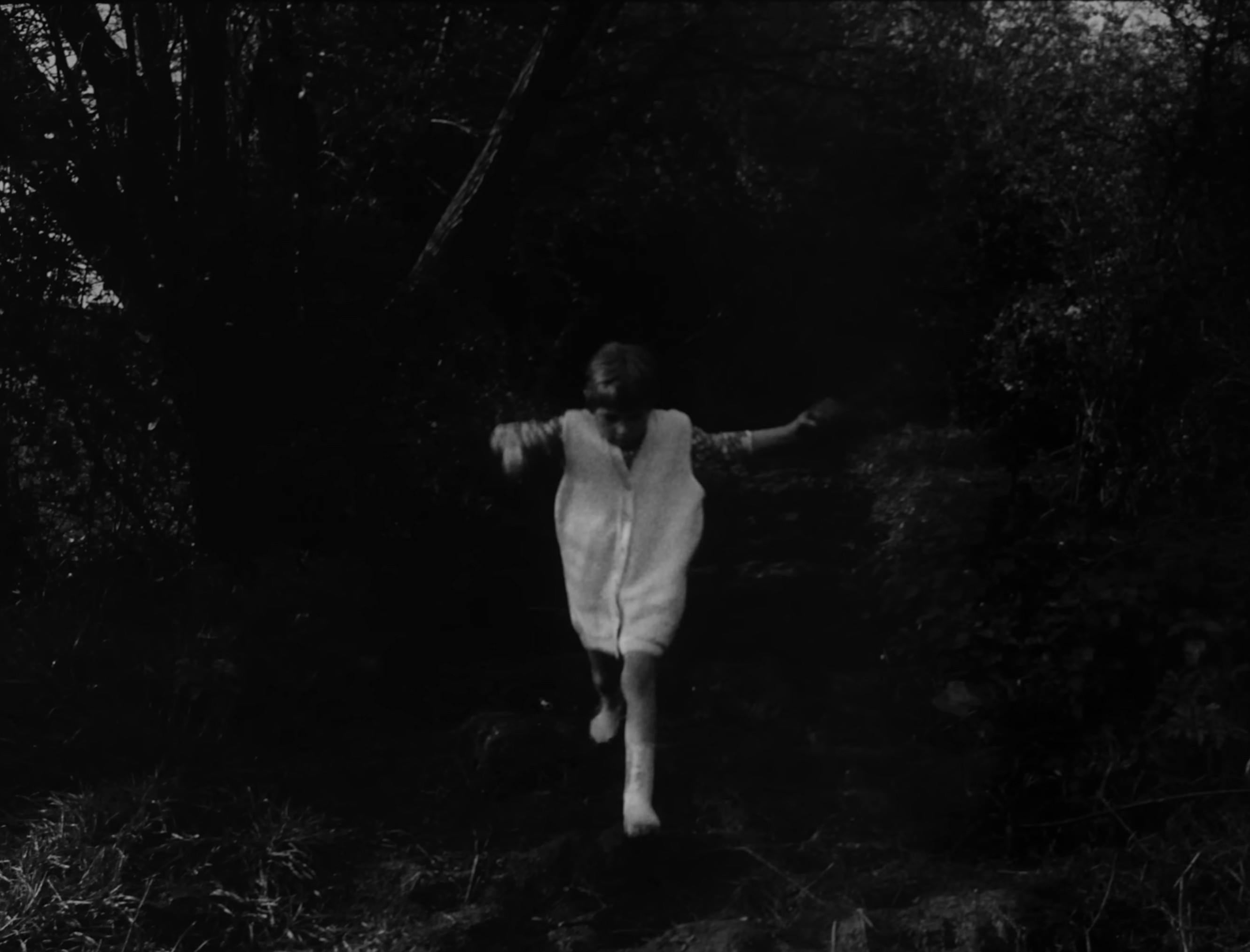 Child Of The Moon (1972) —  shot,  lighting