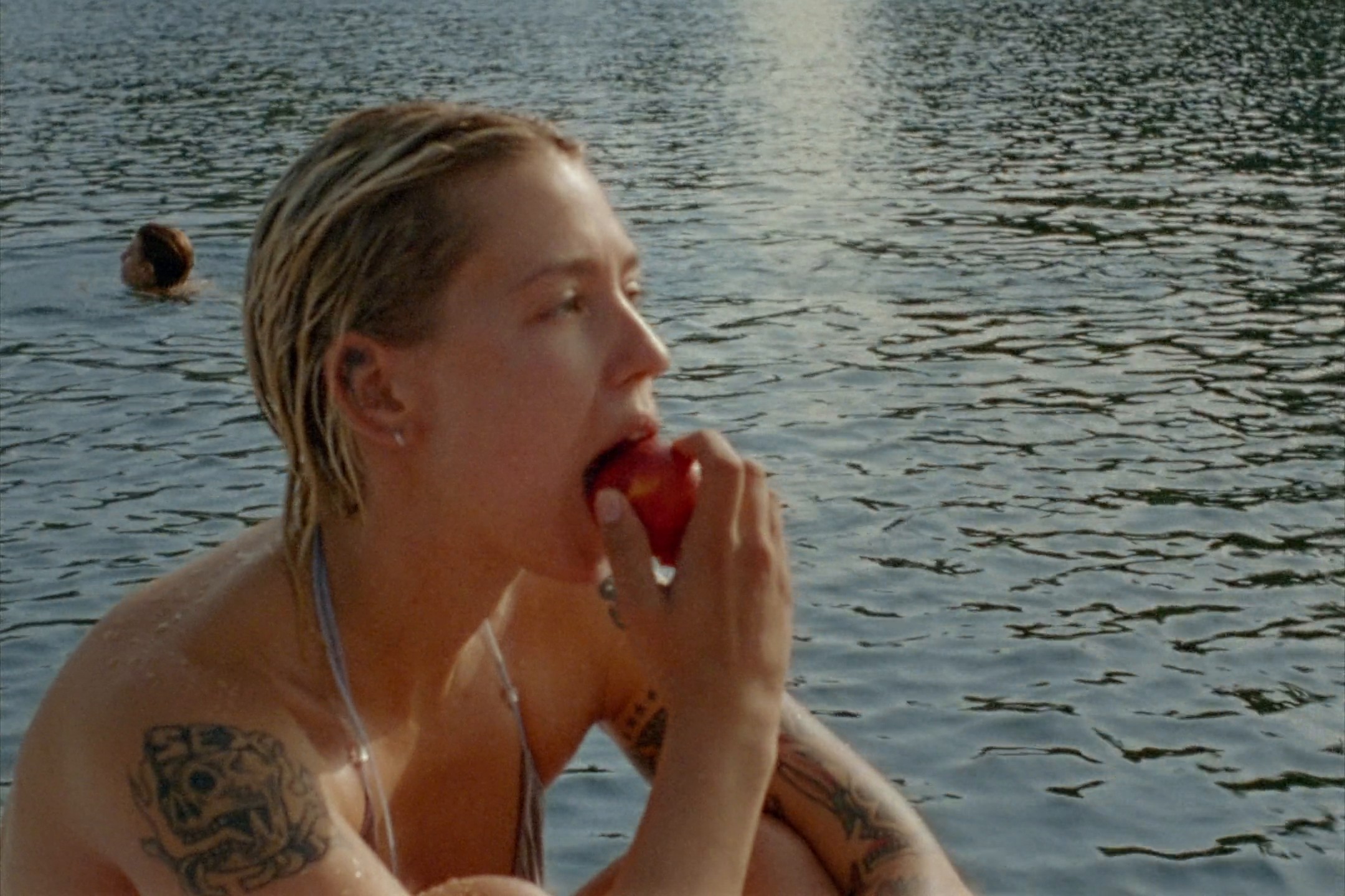 Gänsehäufel | Soda Lingerie SS24 (2024) —  shot,  lighting