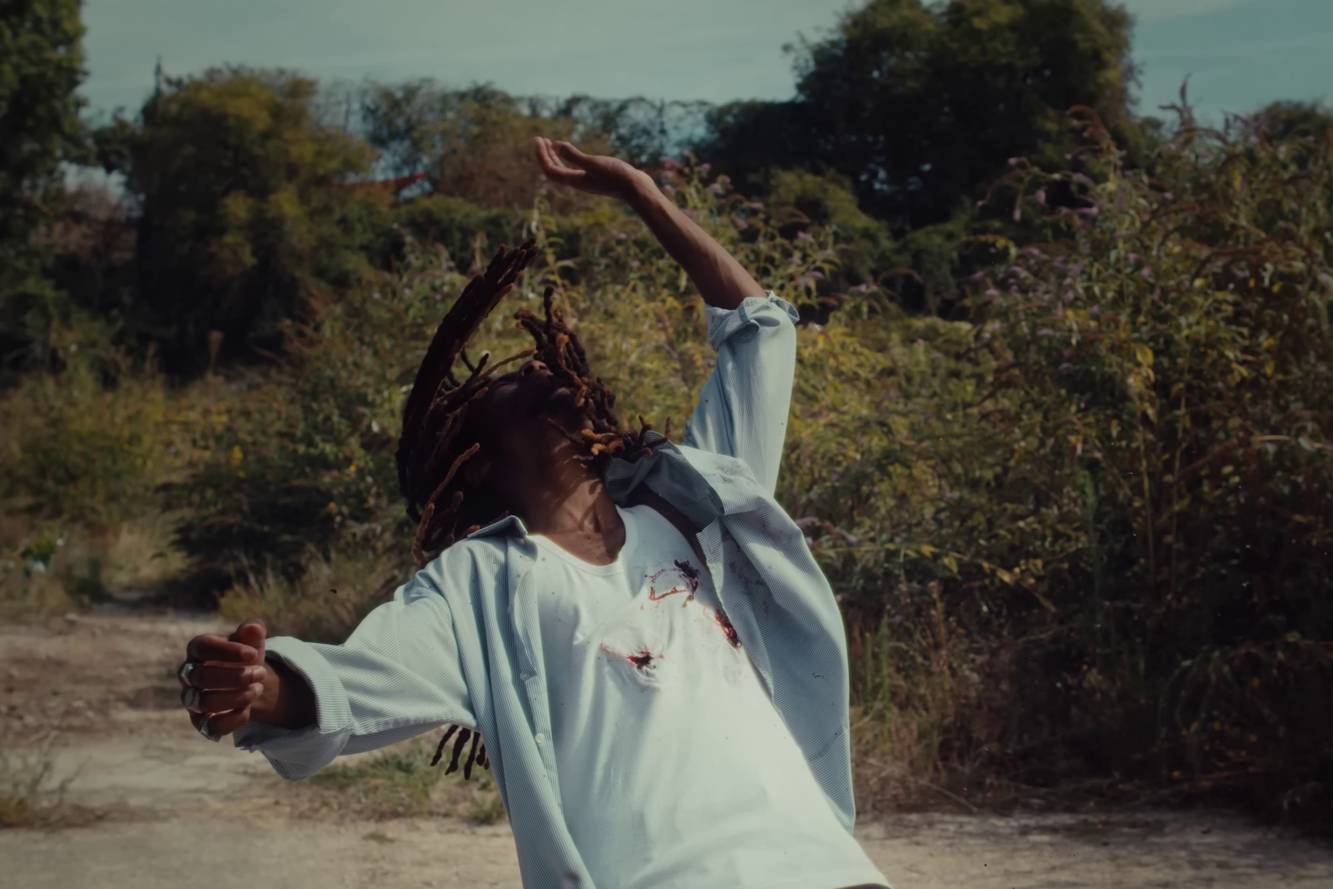 Intro  (2022) —  shot,  lighting