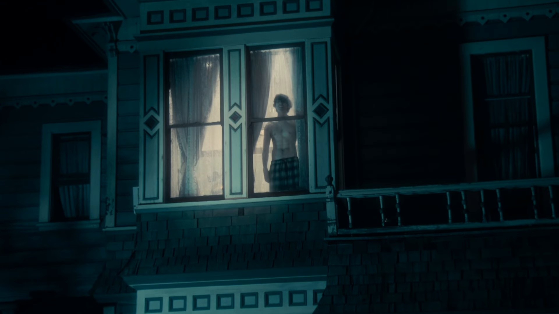 NIGHT PHONE (2025) —  shot,  lighting