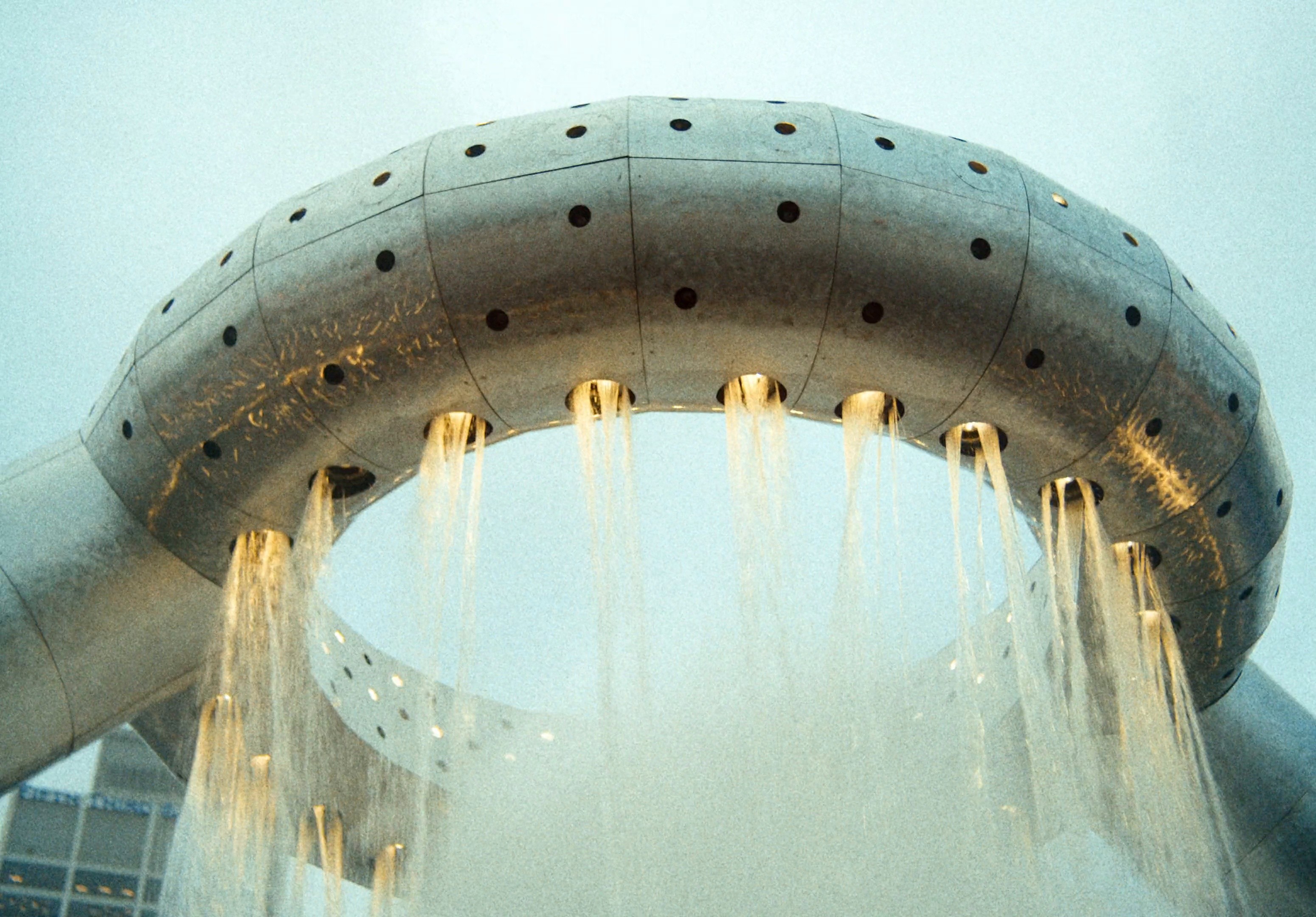 MOVEMENT 'mvmt' (2025) —  shot,  lighting