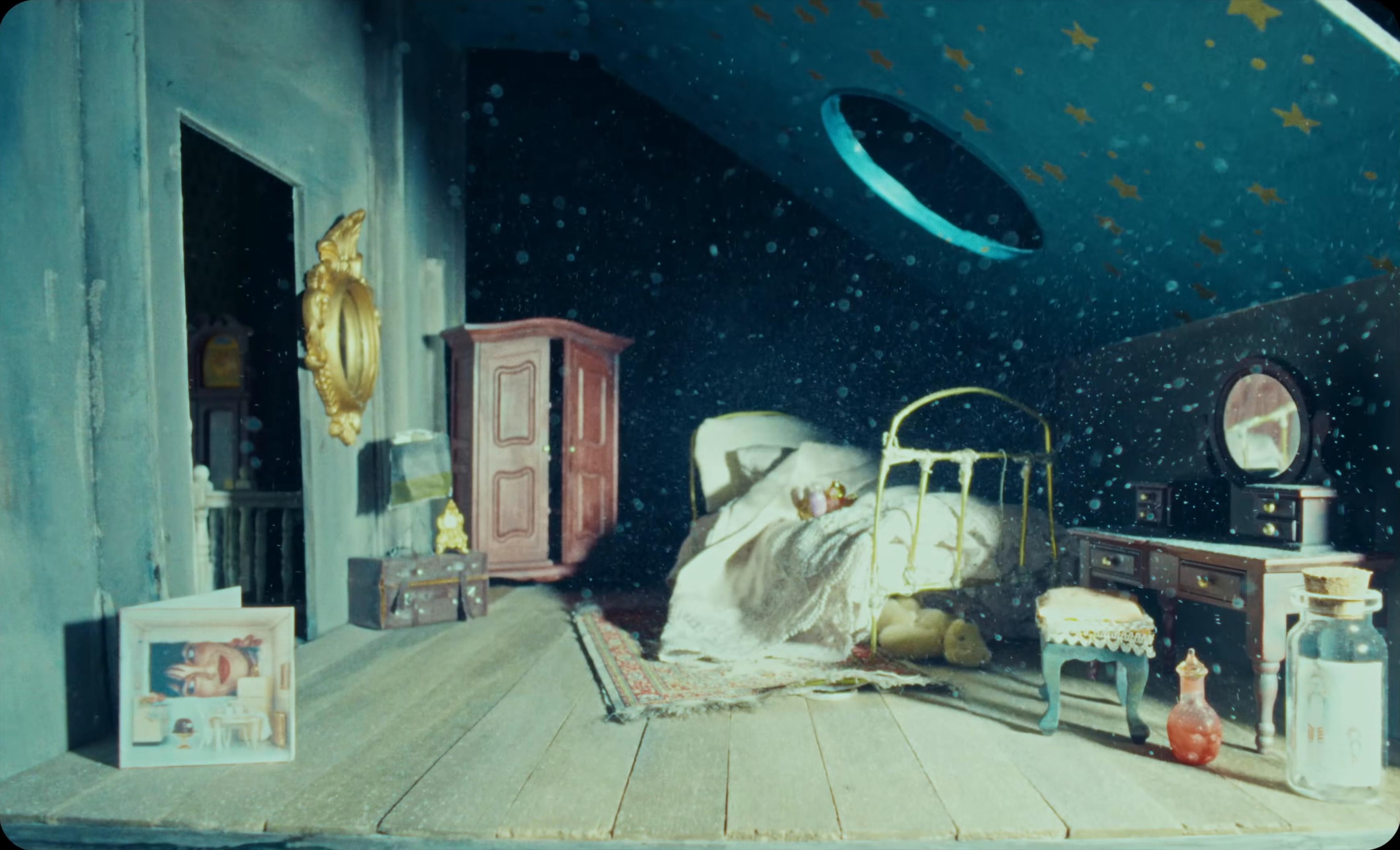 L'origine del mondo (2026) —  shot,  lighting