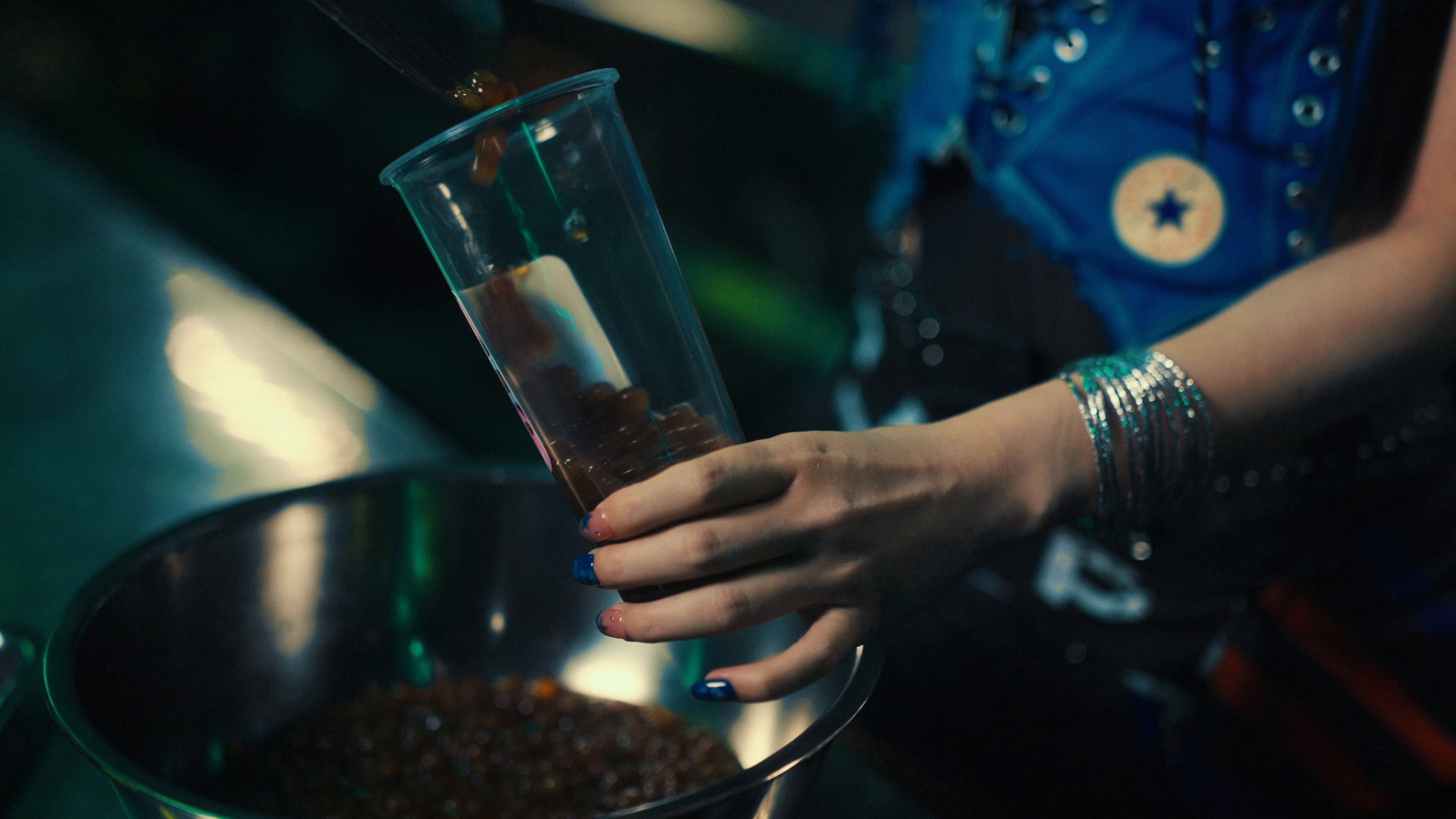 DOU YI DOU (2026) —  shot,  lighting