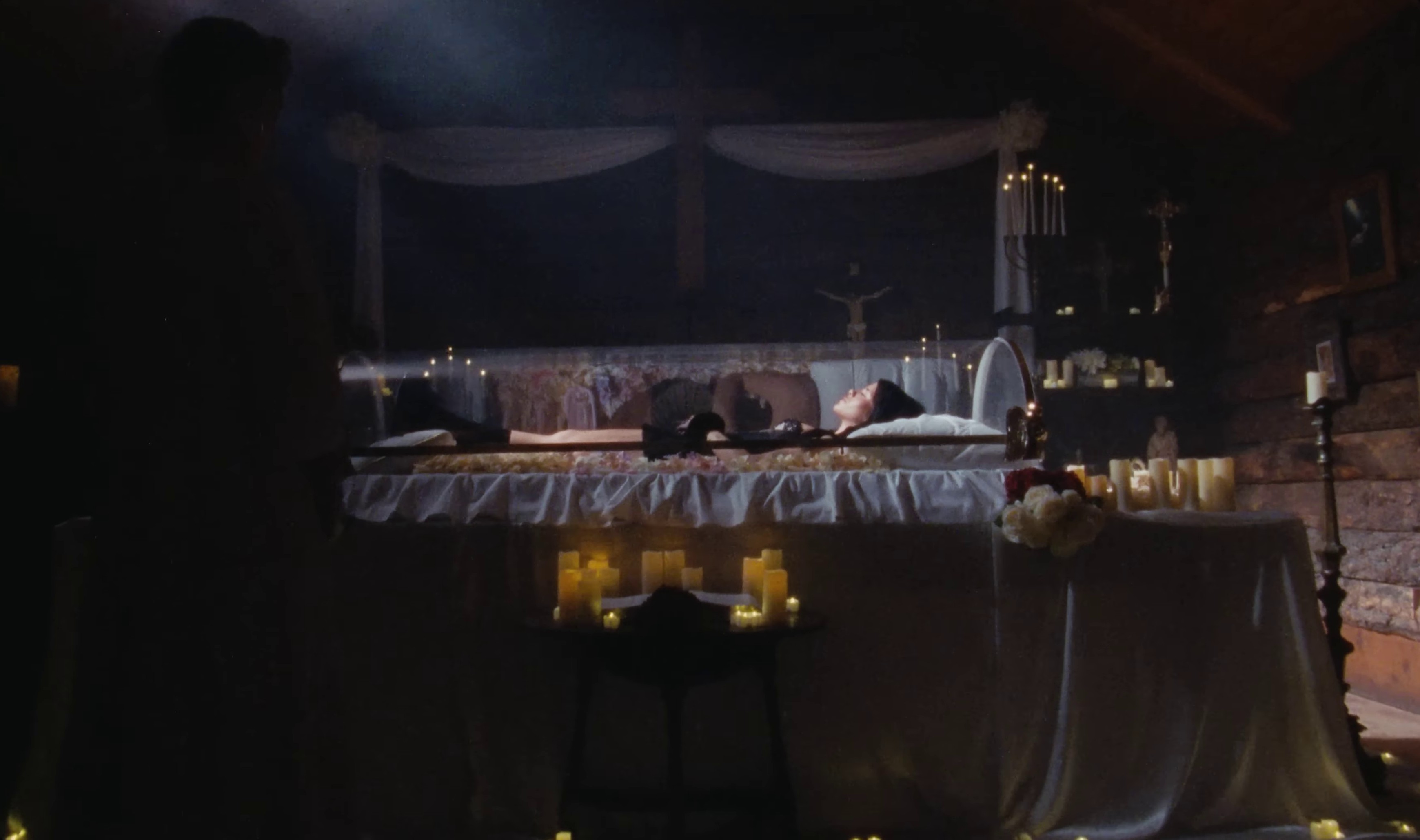 tired of california  (2022) —  shot,  lighting