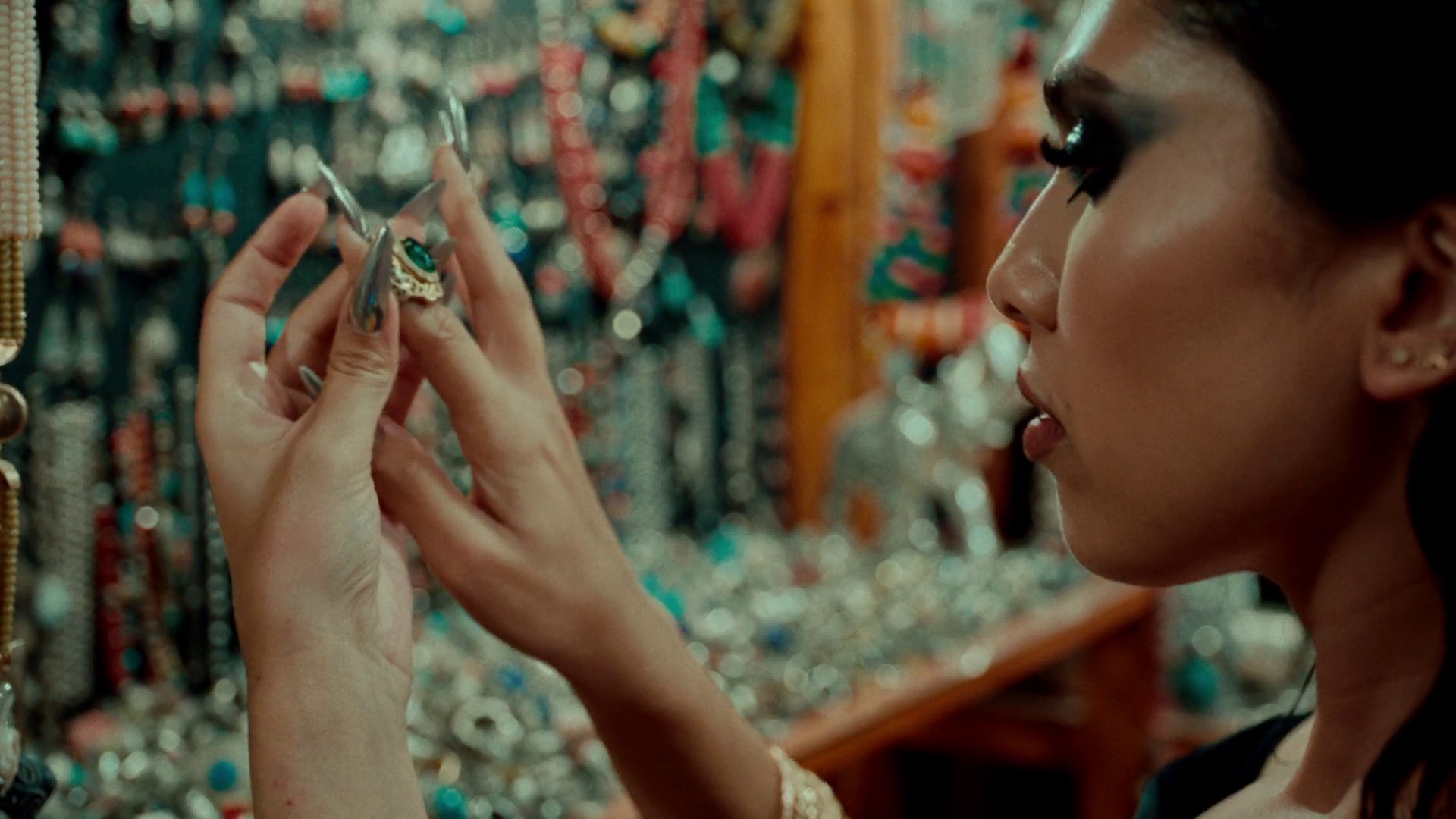 MORAK (2023) —  shot,  lighting