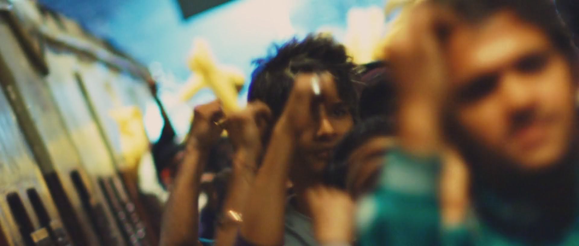 Slumdog Millionaire (2008) —  shot,  lighting