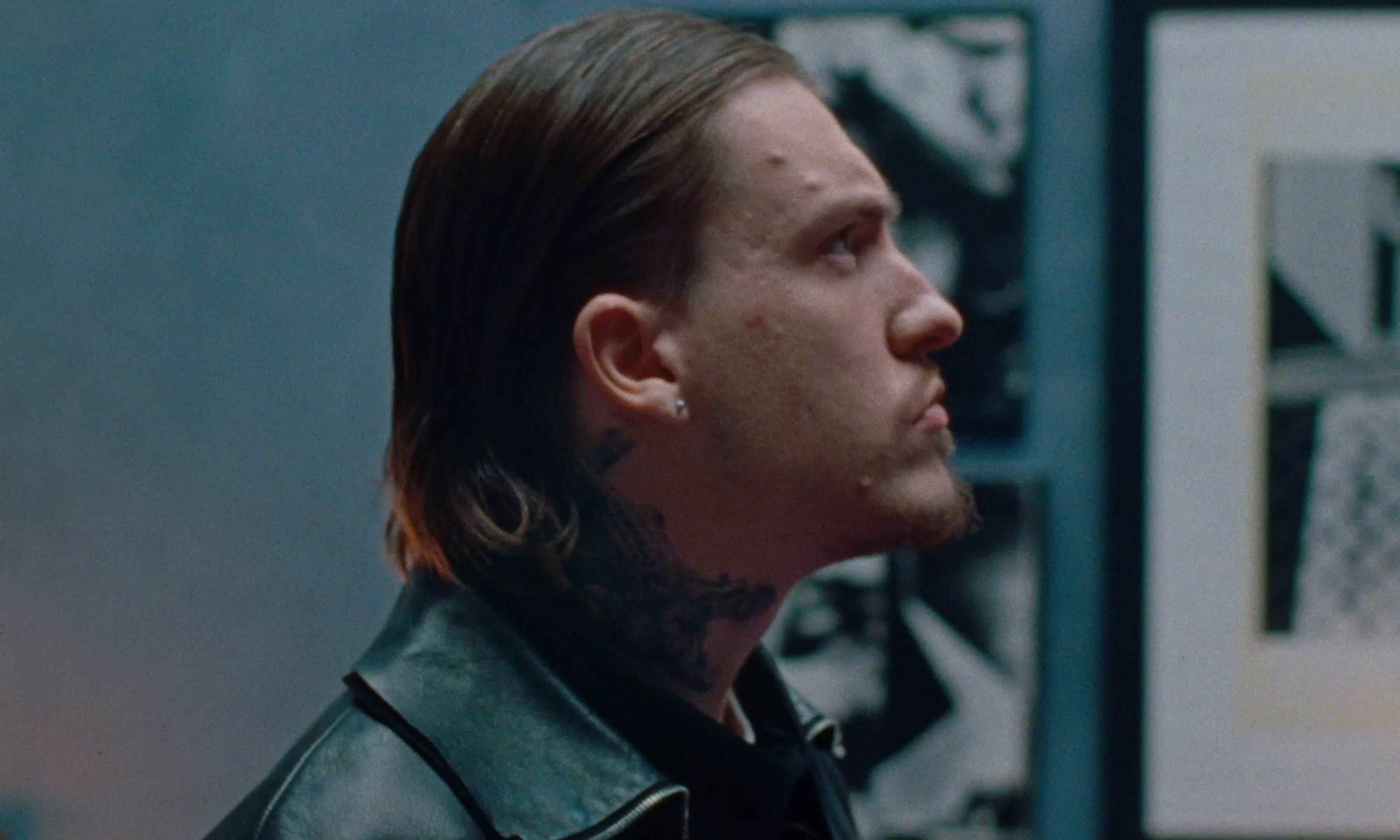 ELEPHANT IN THE ROOM (2025) —  shot,  lighting