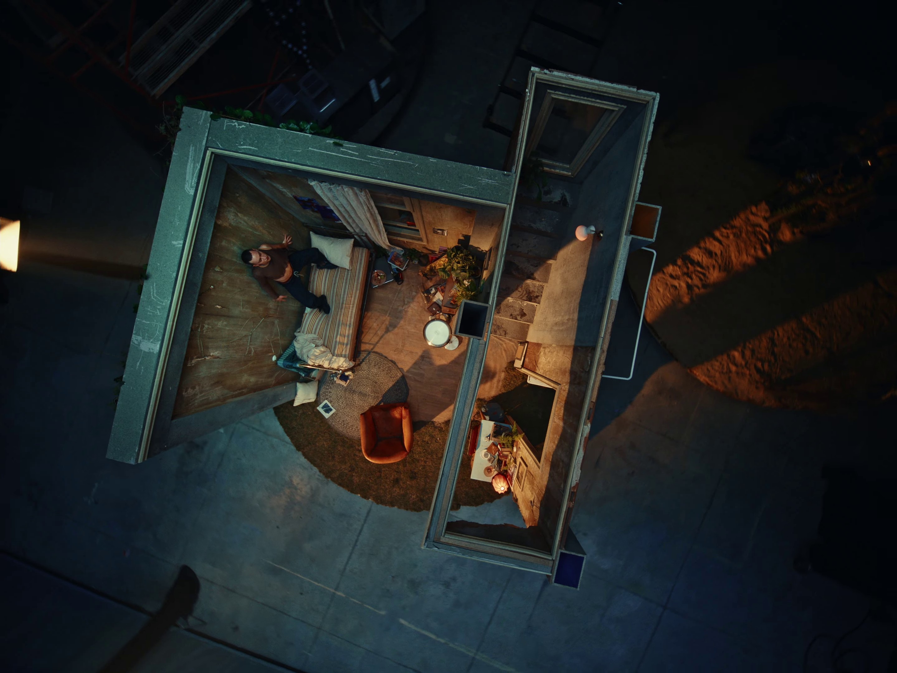 Dizzy (2024) —  shot,  lighting