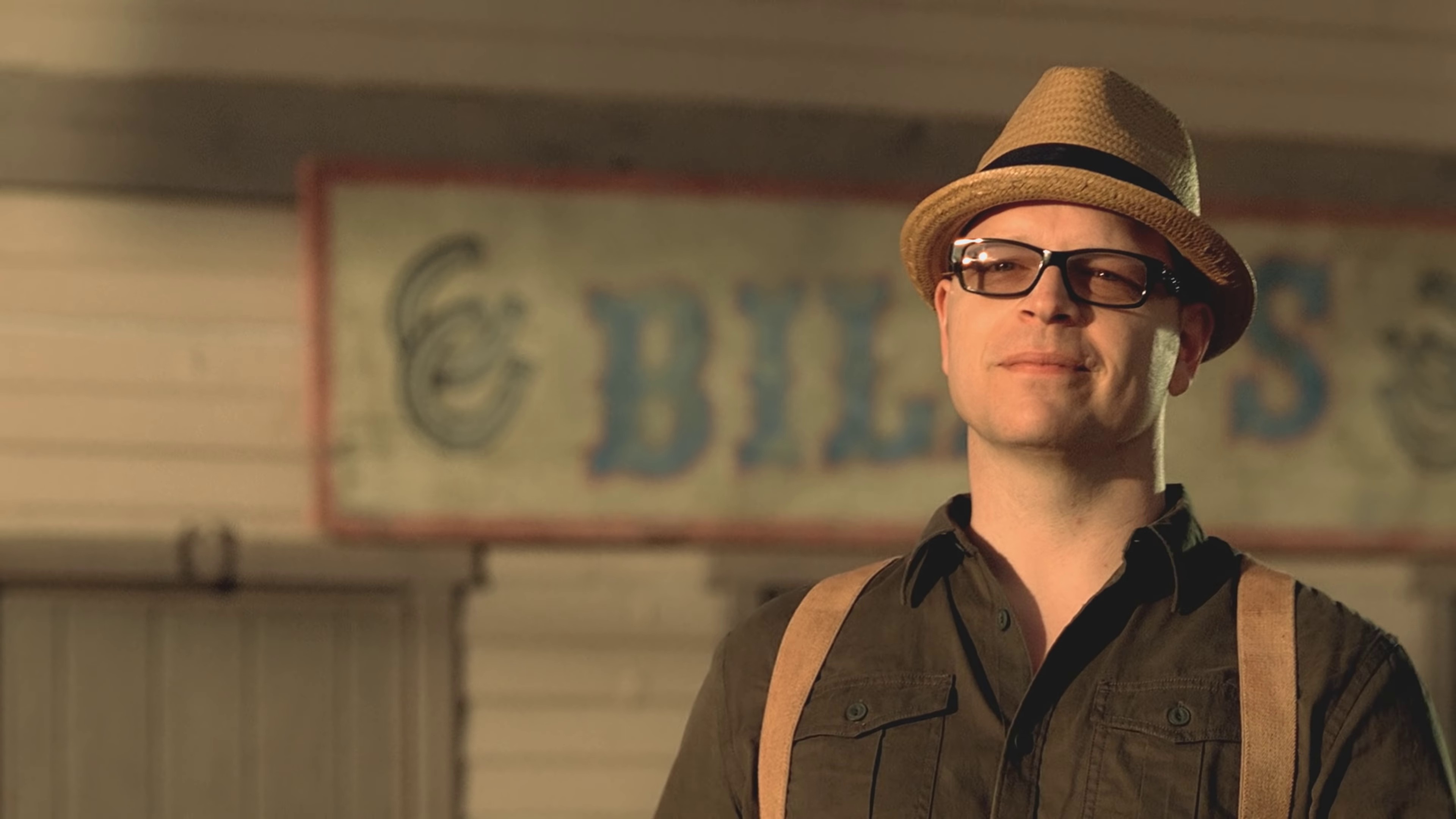 If you're wondering if I want you to  (2009) —  shot,  lighting