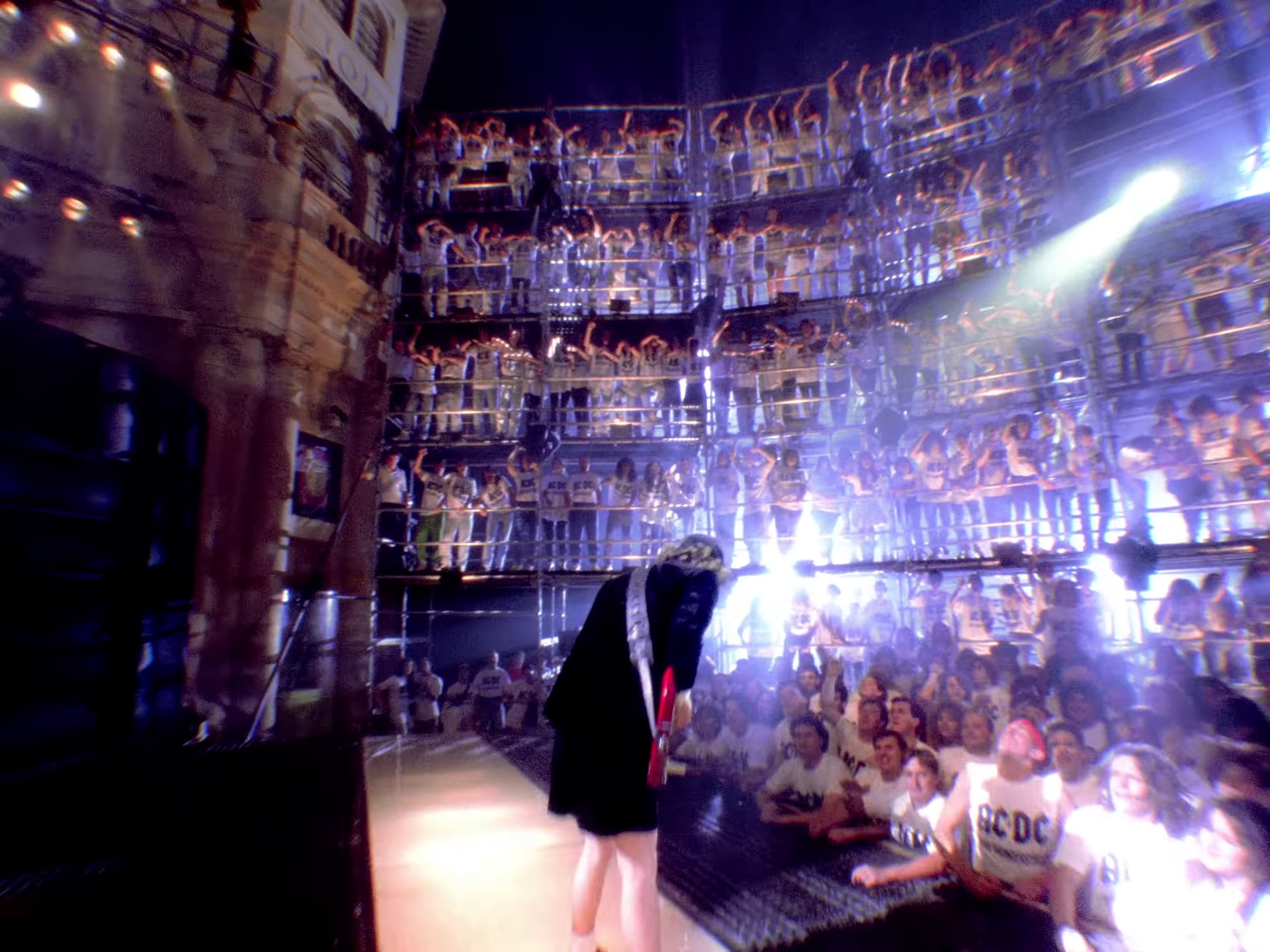 Thunderstruck (1990) —  shot,  lighting