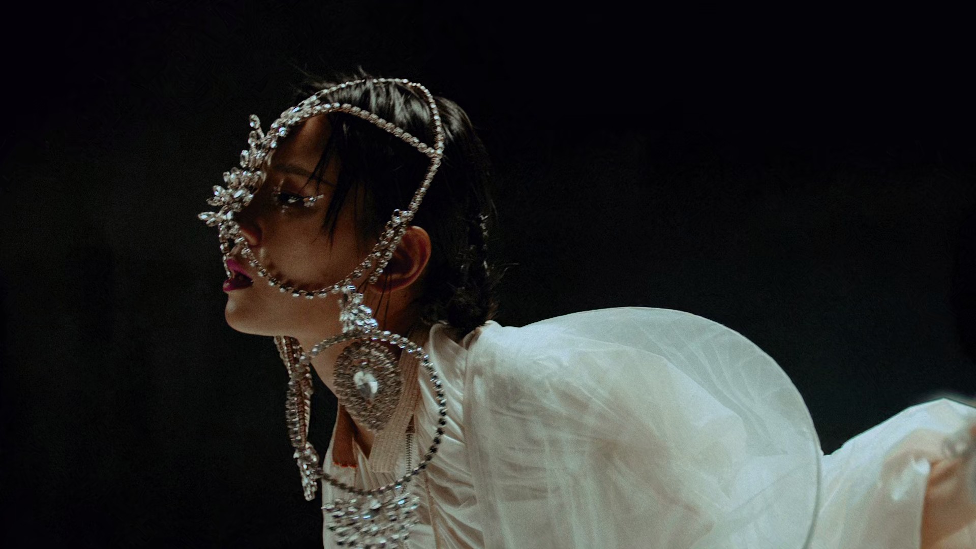 Lunar (2019) —  shot,  lighting