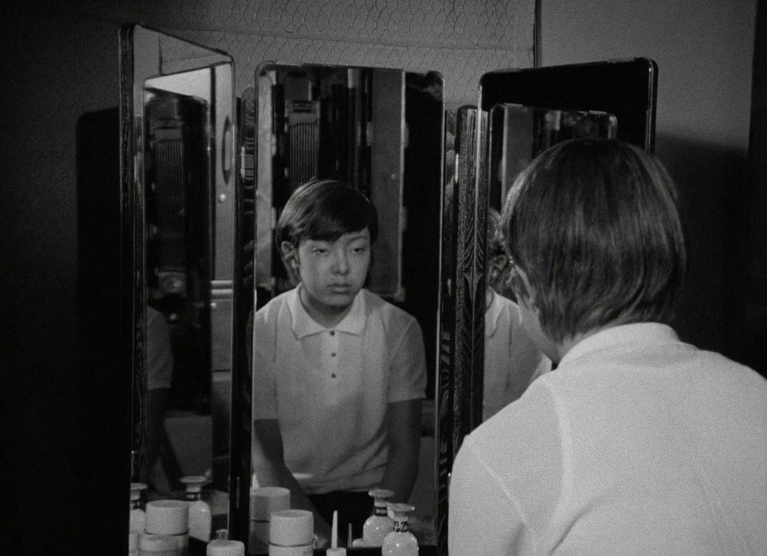Funeral Parade of Roses (1969) —  shot,  lighting