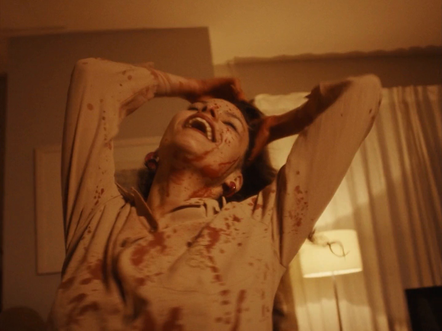 SIN ÉL  (2023) —  shot,  lighting