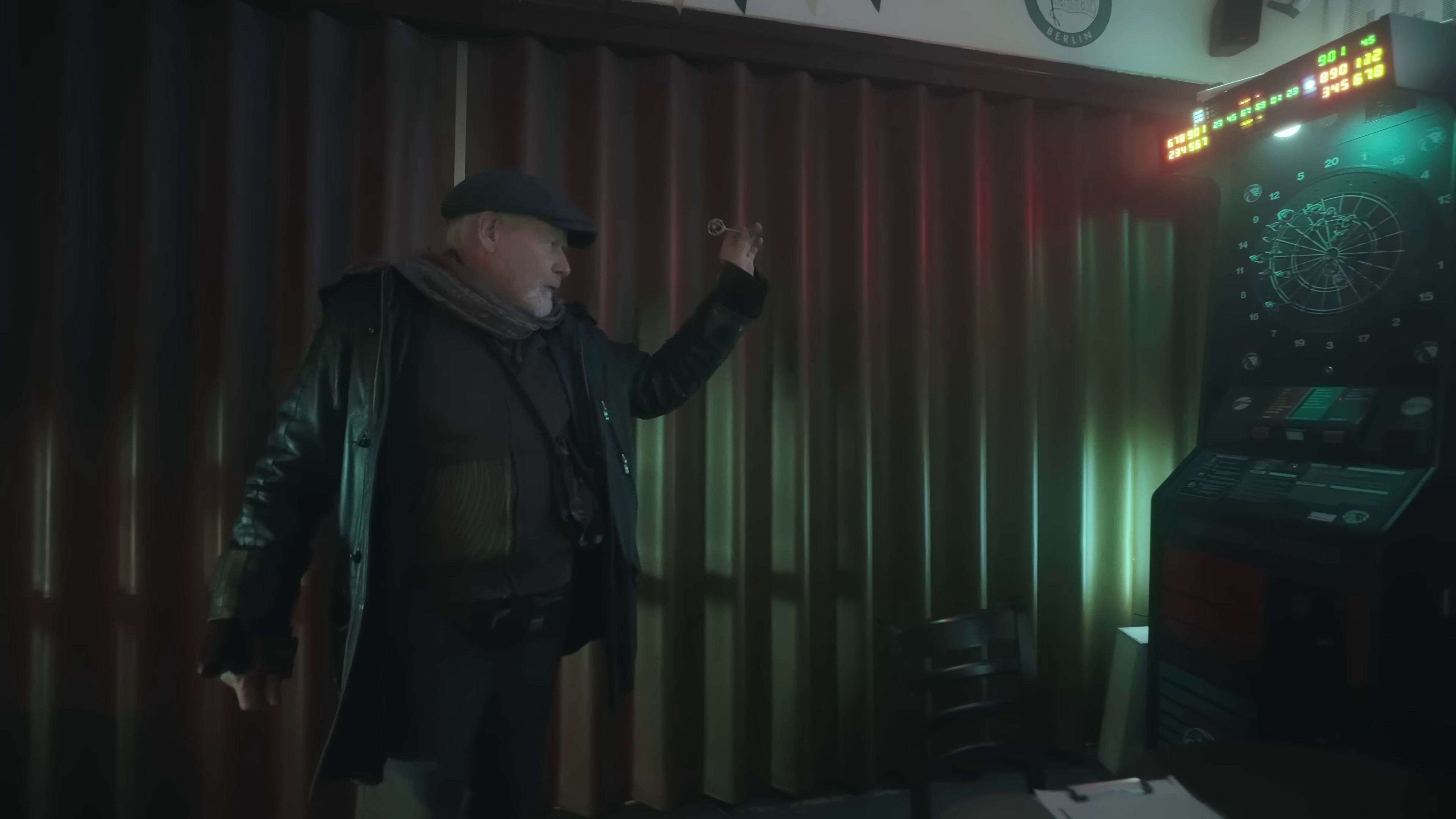 Die liebe kommt nicht aus berlin (2023) —  shot,  lighting