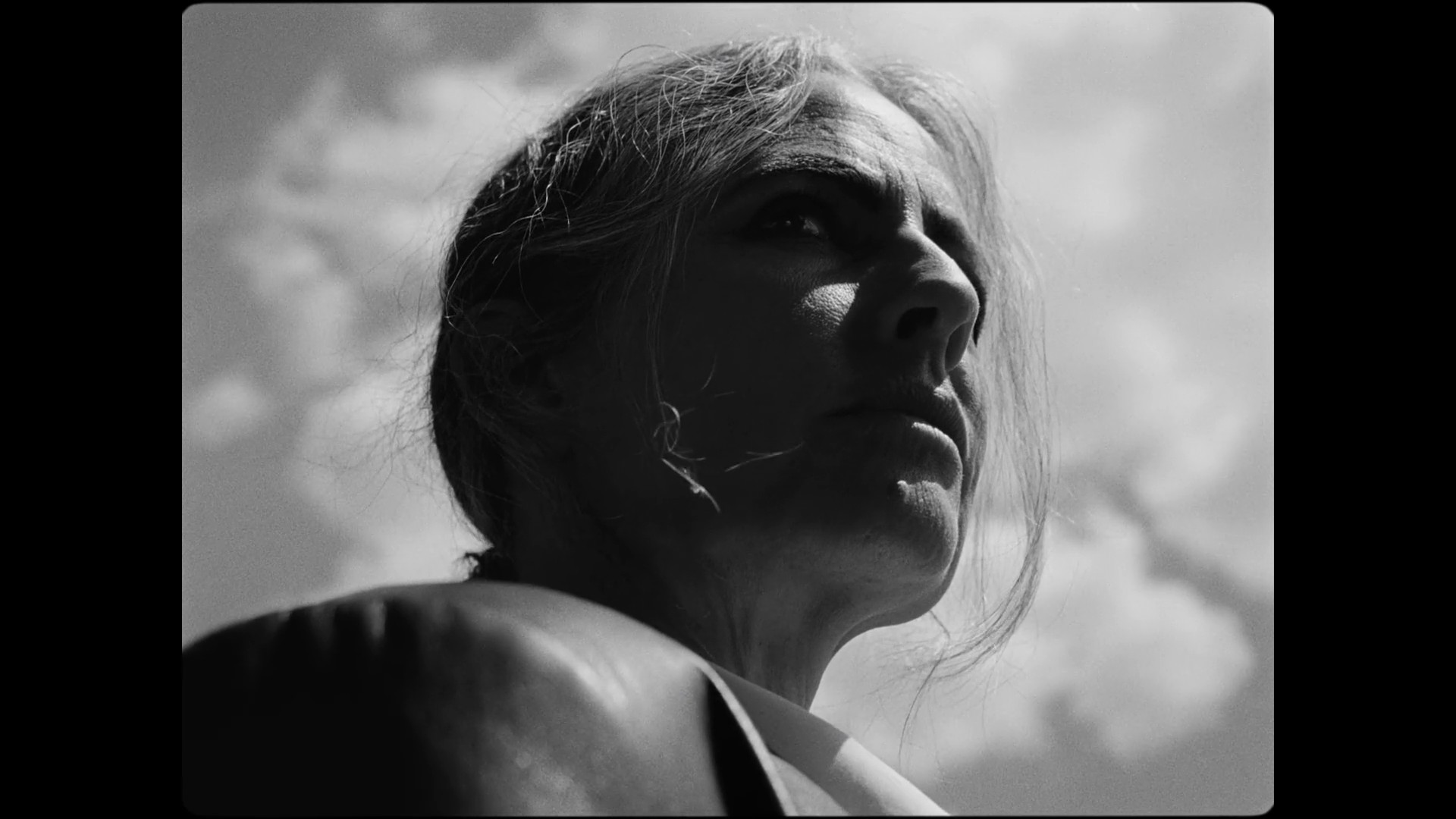 Habibi (2020) —  shot,  lighting