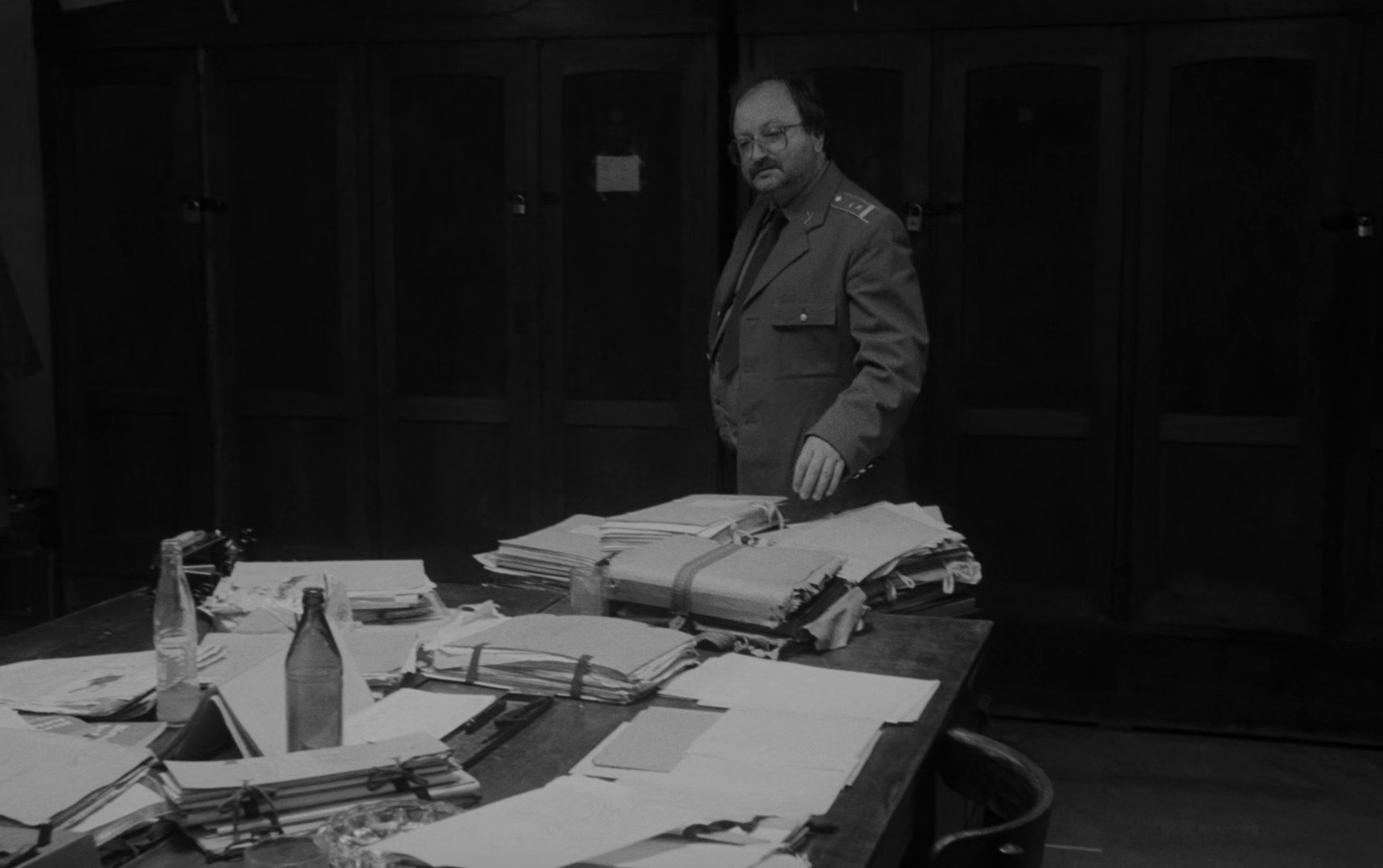 Satantango (1994) —  shot,  lighting