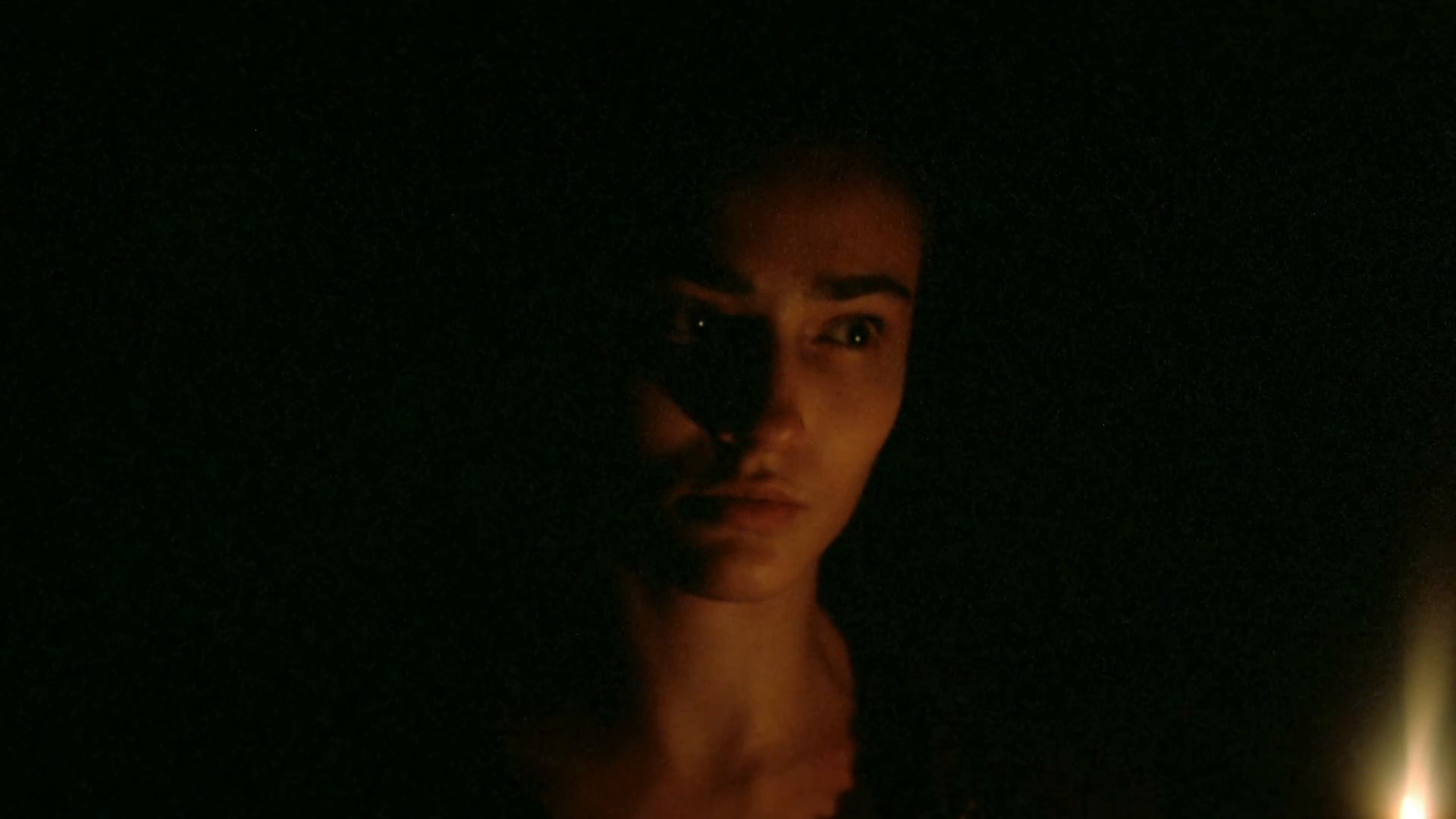 Egg (2007) —  shot,  lighting