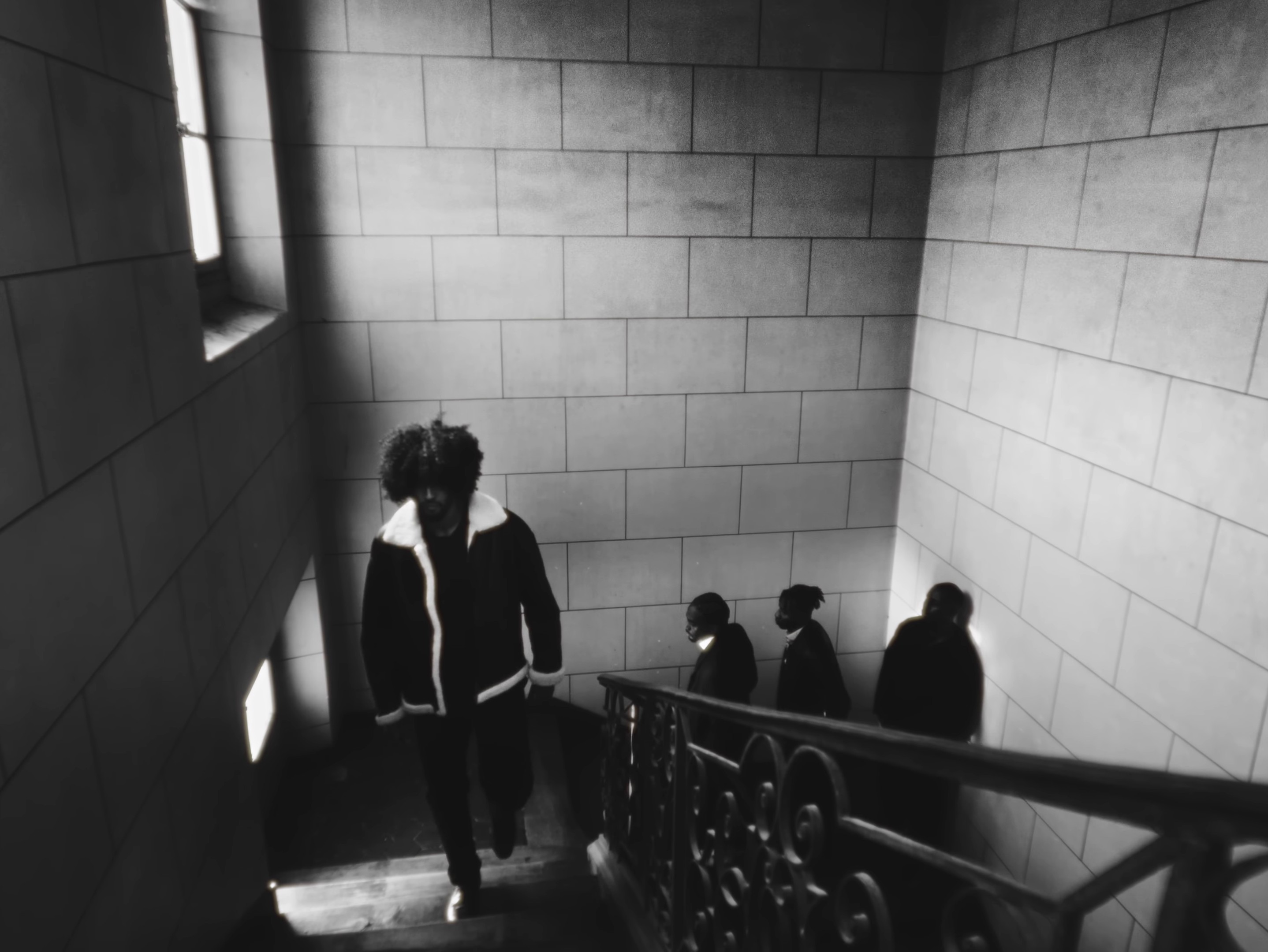 MERCI (2024) —  shot,  lighting