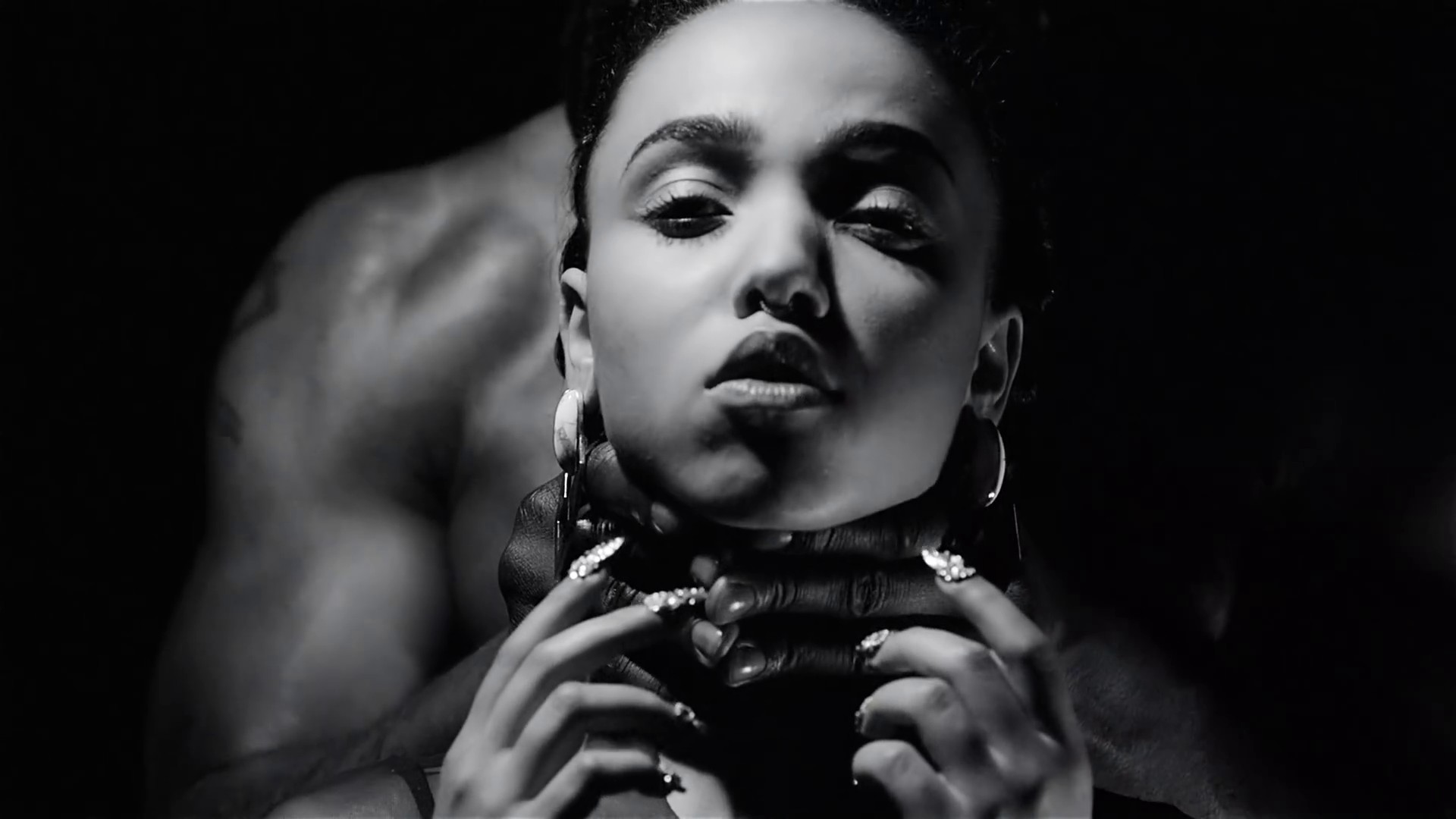 Papi Pacify (2013) —  shot,  lighting