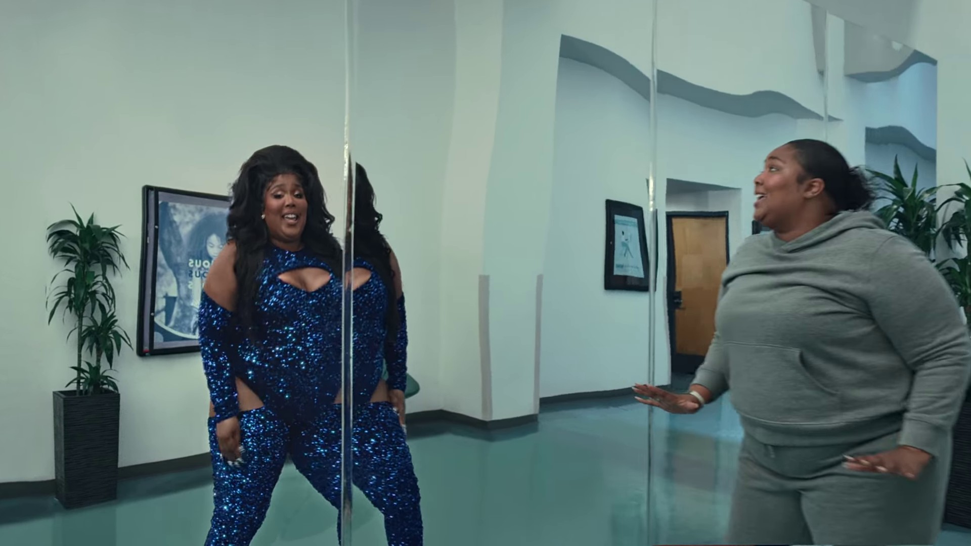 About Damn Time (2022) —  shot,  lighting