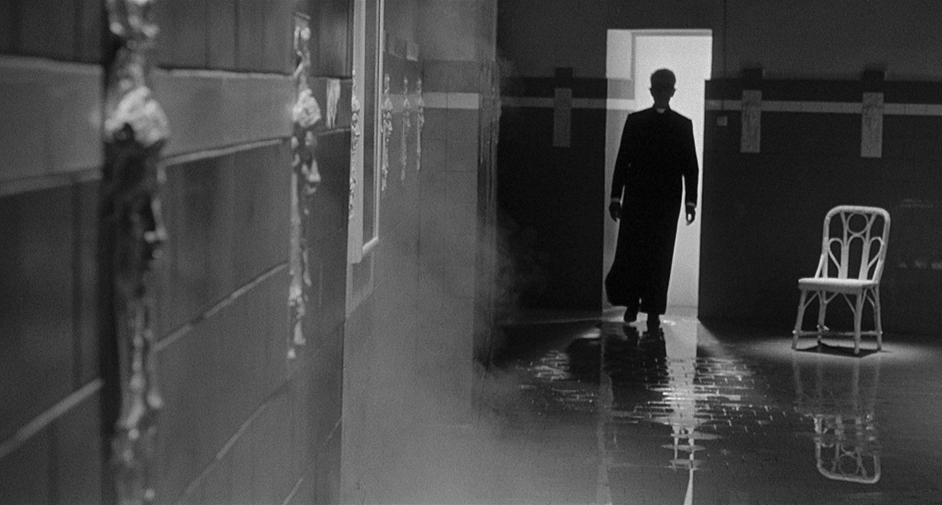 8½ (1963) —  shot,  lighting