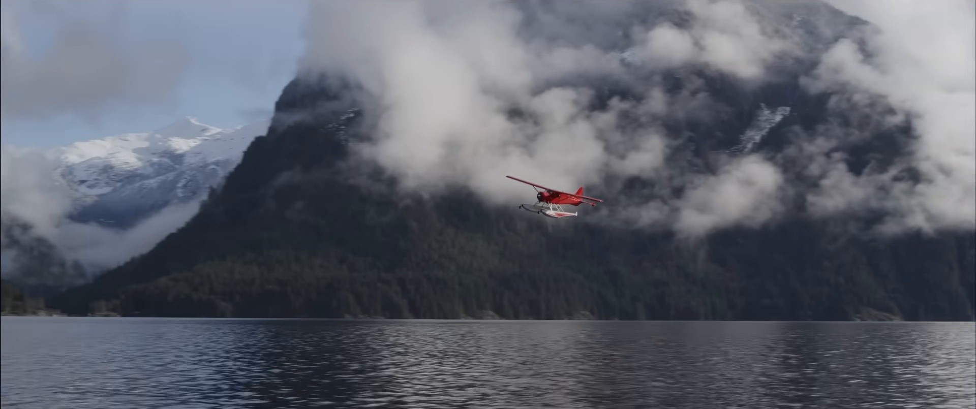 CAN'T HOLD US (2013) —  shot,  lighting