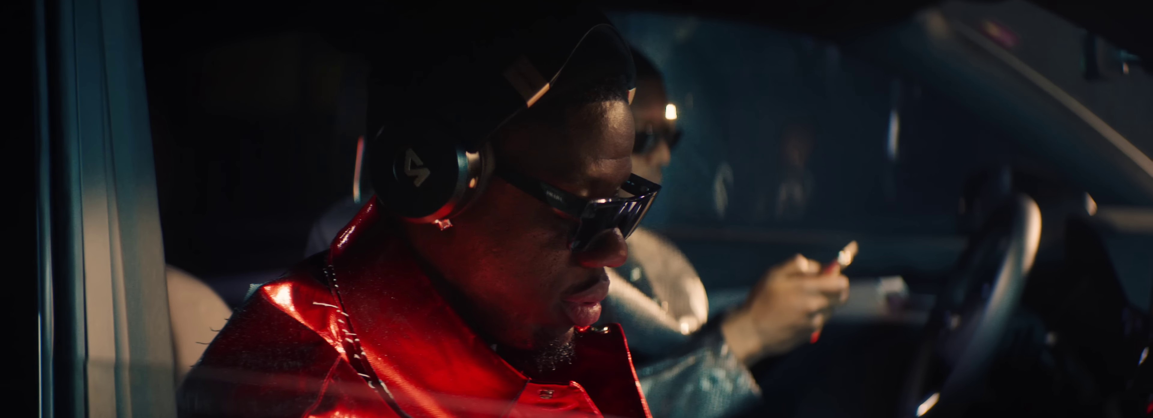 Sécu (2022) —  shot,  lighting