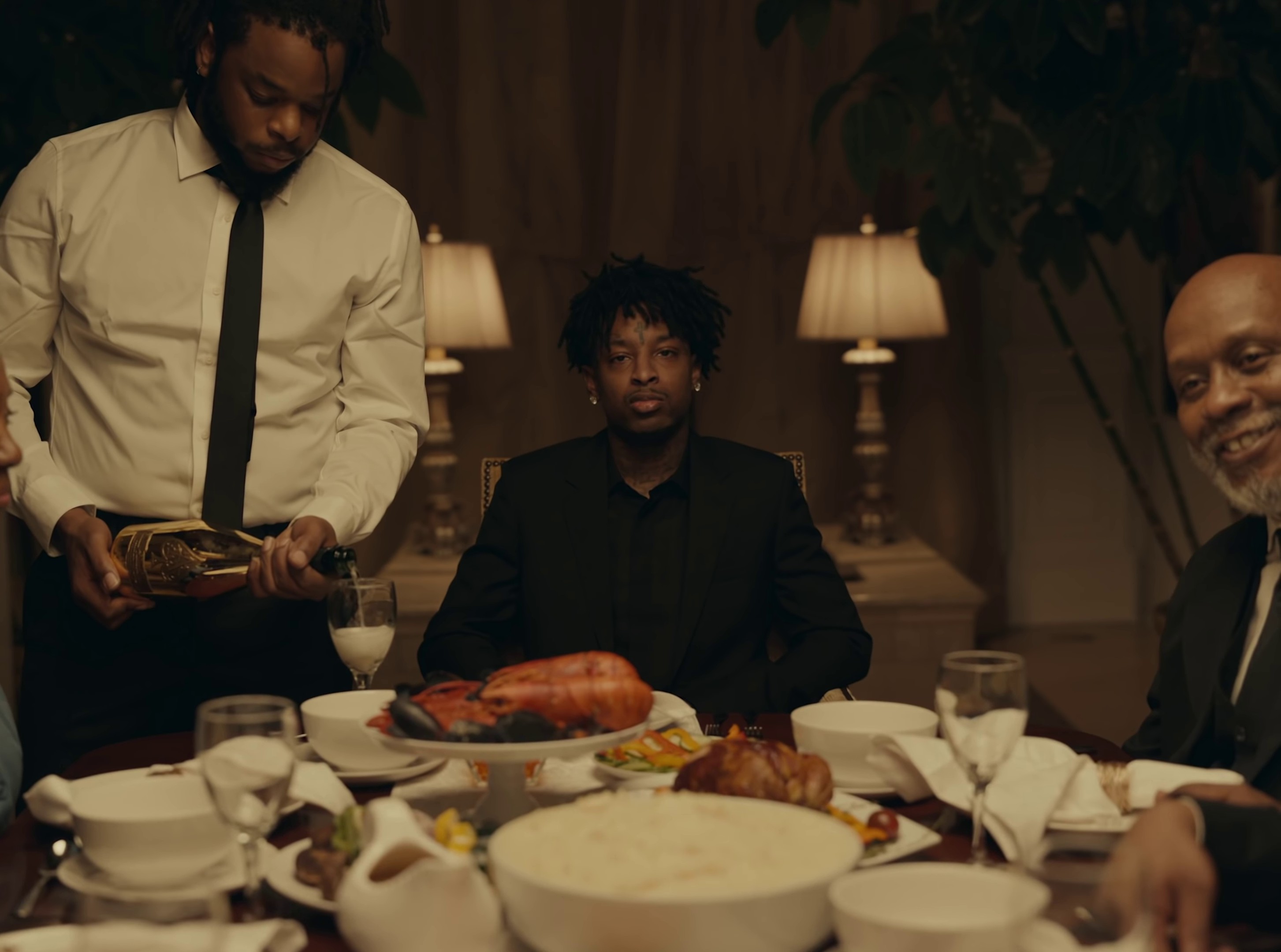 A lot  (2019) —  shot,  lighting