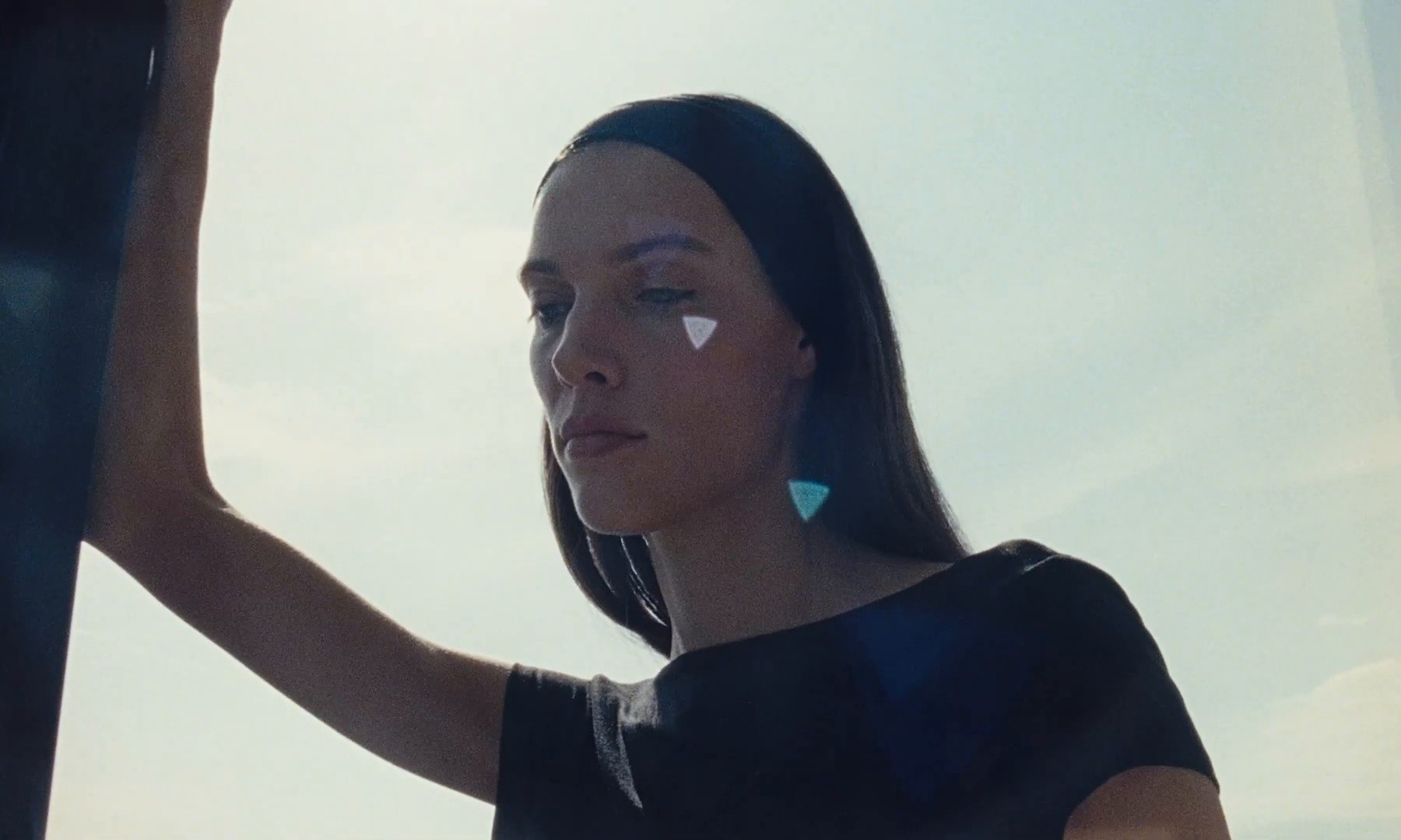 Tant pis pour elle (2025) —  shot,  lighting