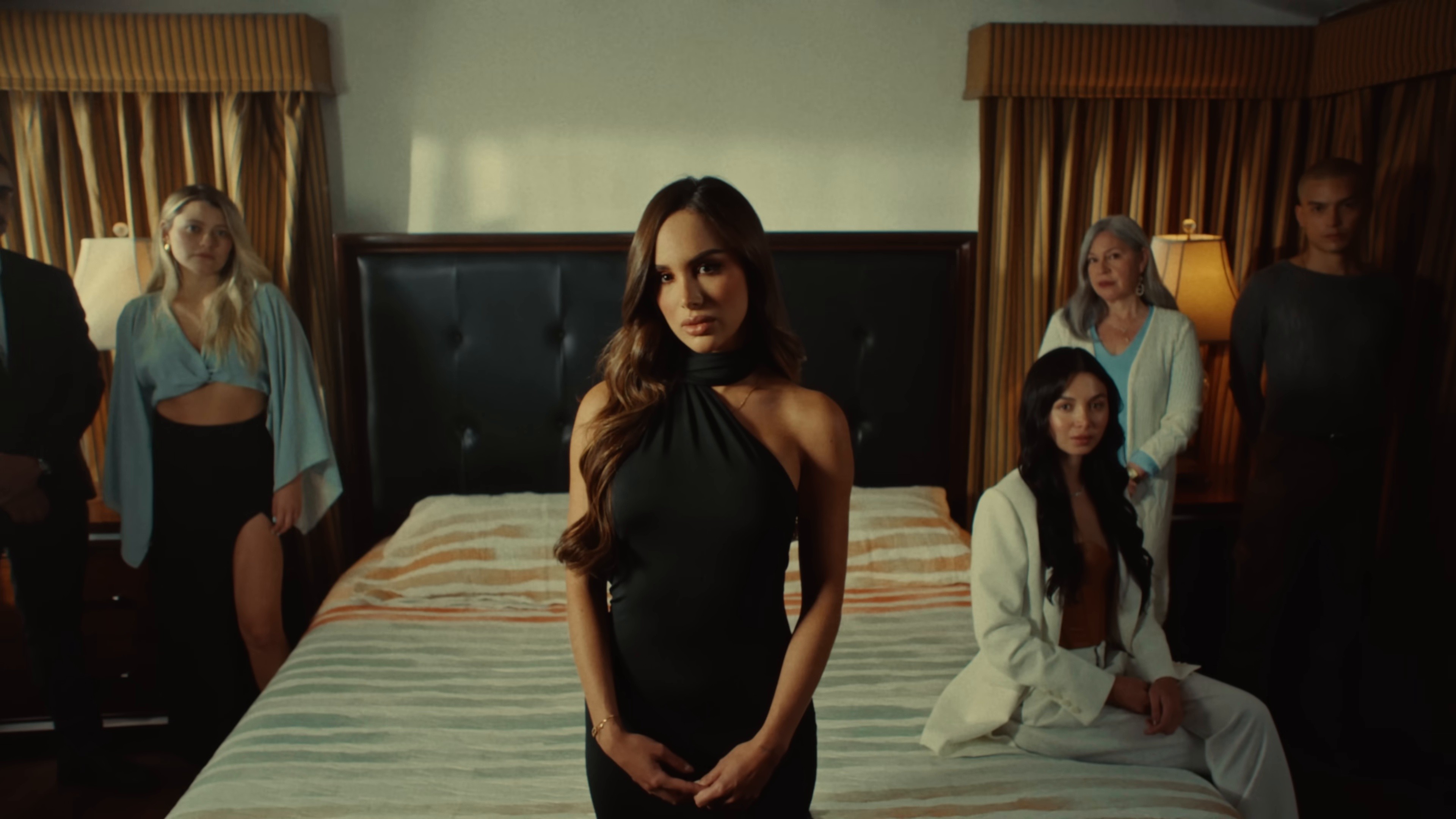 Paz Mental (2025) —  shot,  lighting