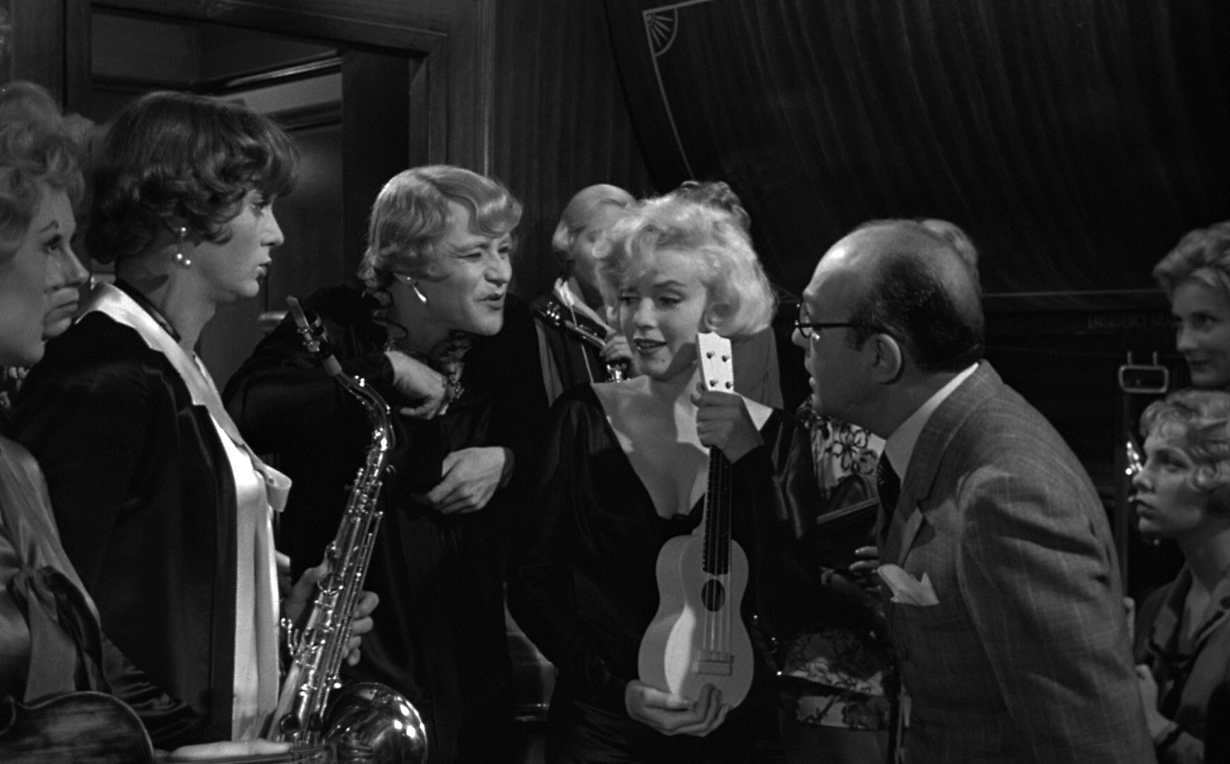 Some Like It Hot (1959) —  shot,  lighting
